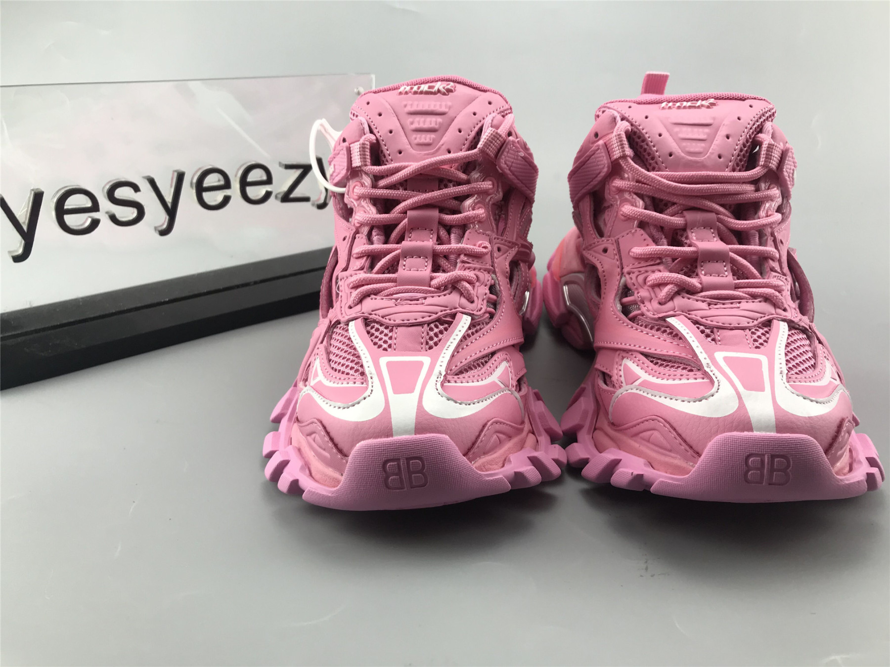 UA TRACK 2 TRAINER PINK