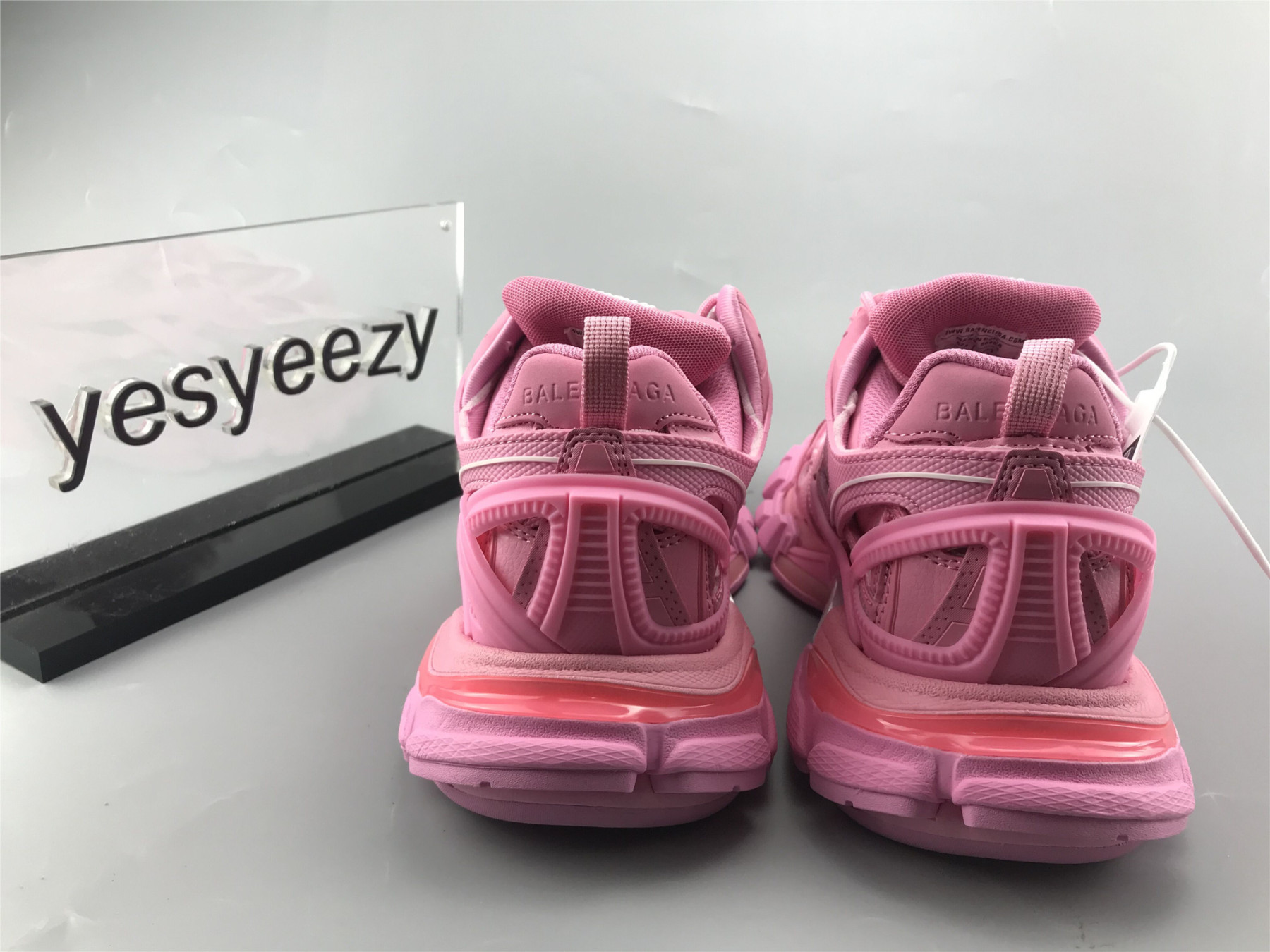UA TRACK 2 TRAINER PINK