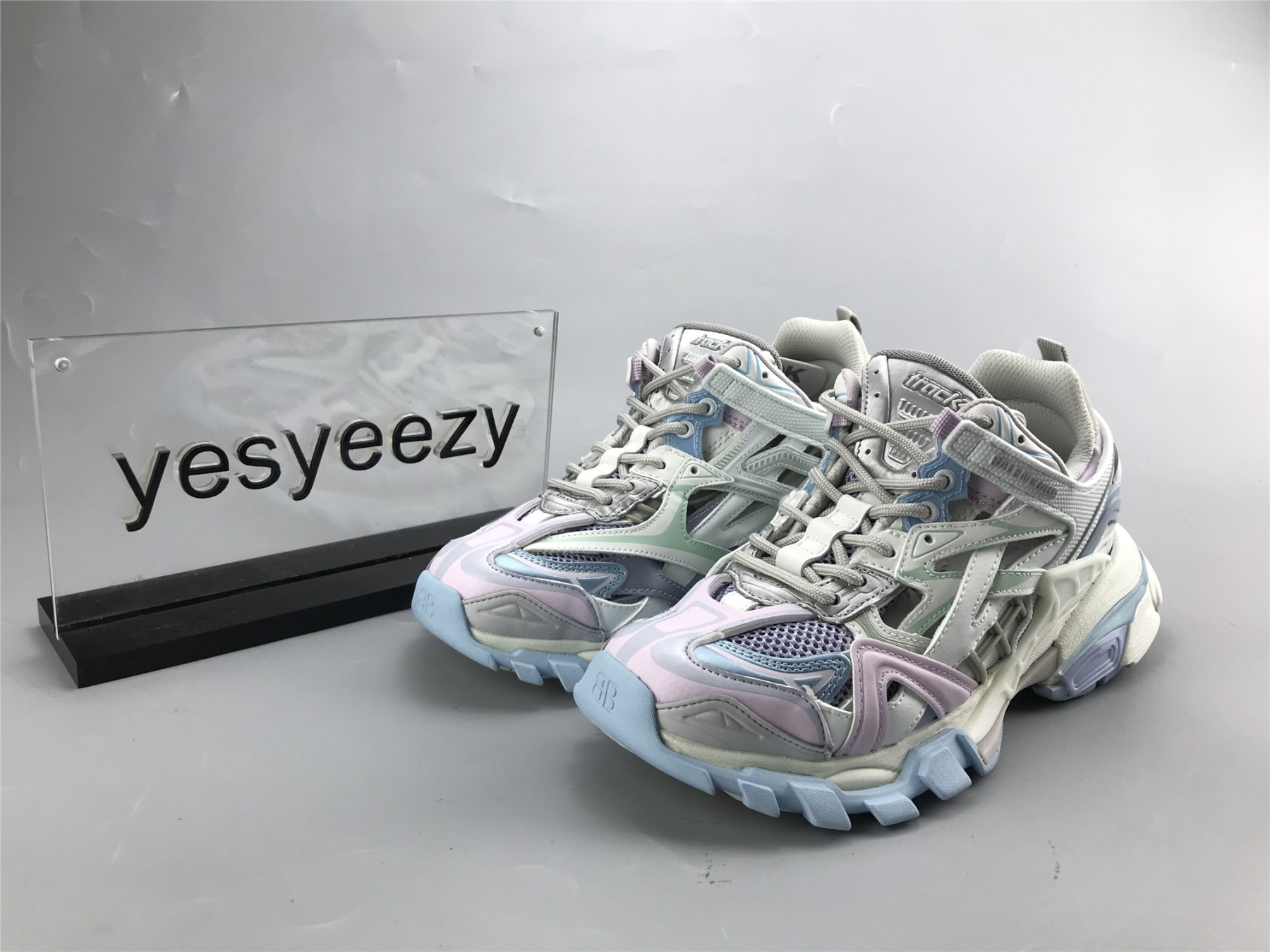 UA TRACK 2 TRAINER WHITE LIGHT BLUE