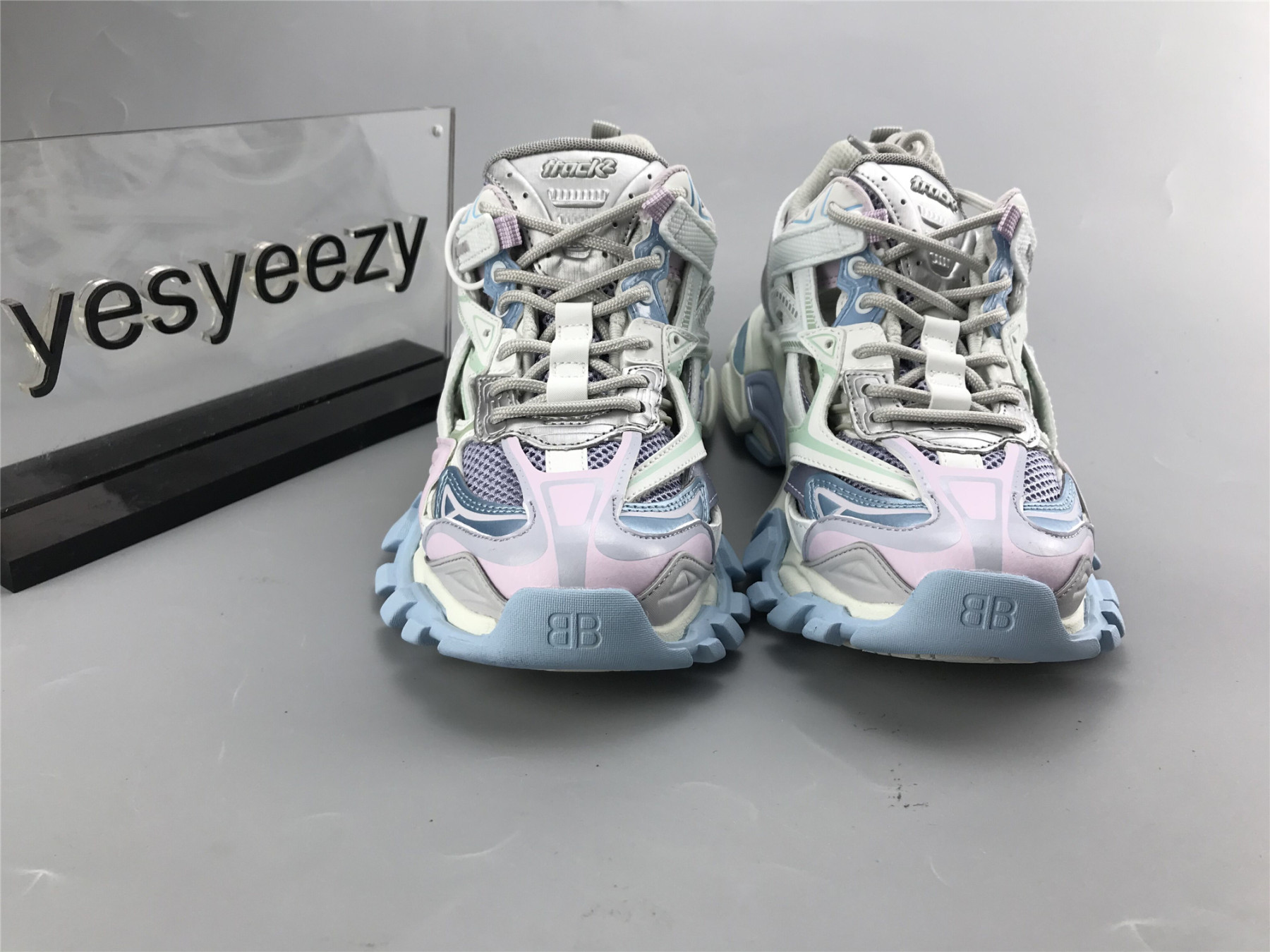 UA TRACK 2 TRAINER WHITE LIGHT BLUE