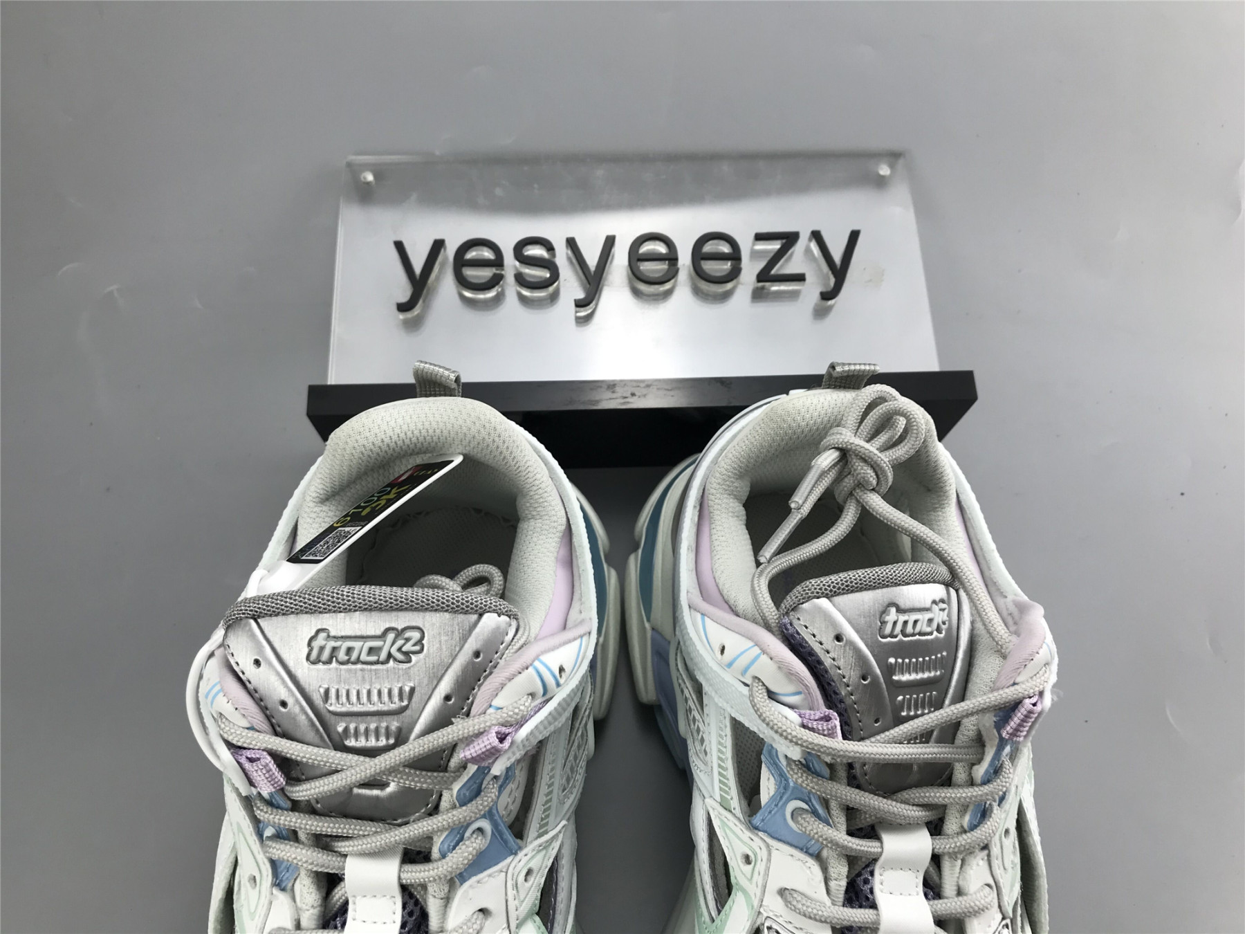 UA TRACK 2 TRAINER WHITE LIGHT BLUE