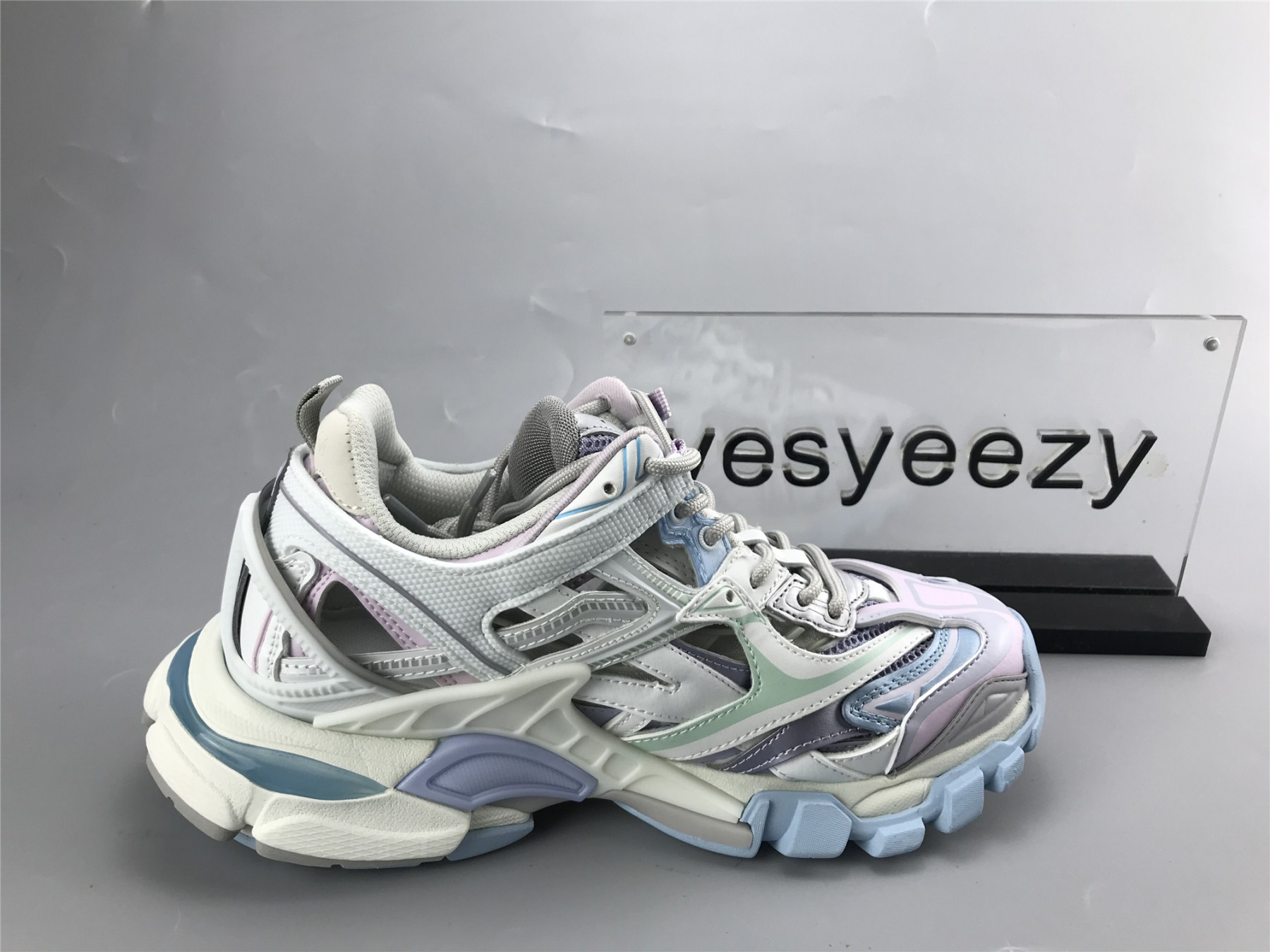 UA TRACK 2 TRAINER WHITE LIGHT BLUE