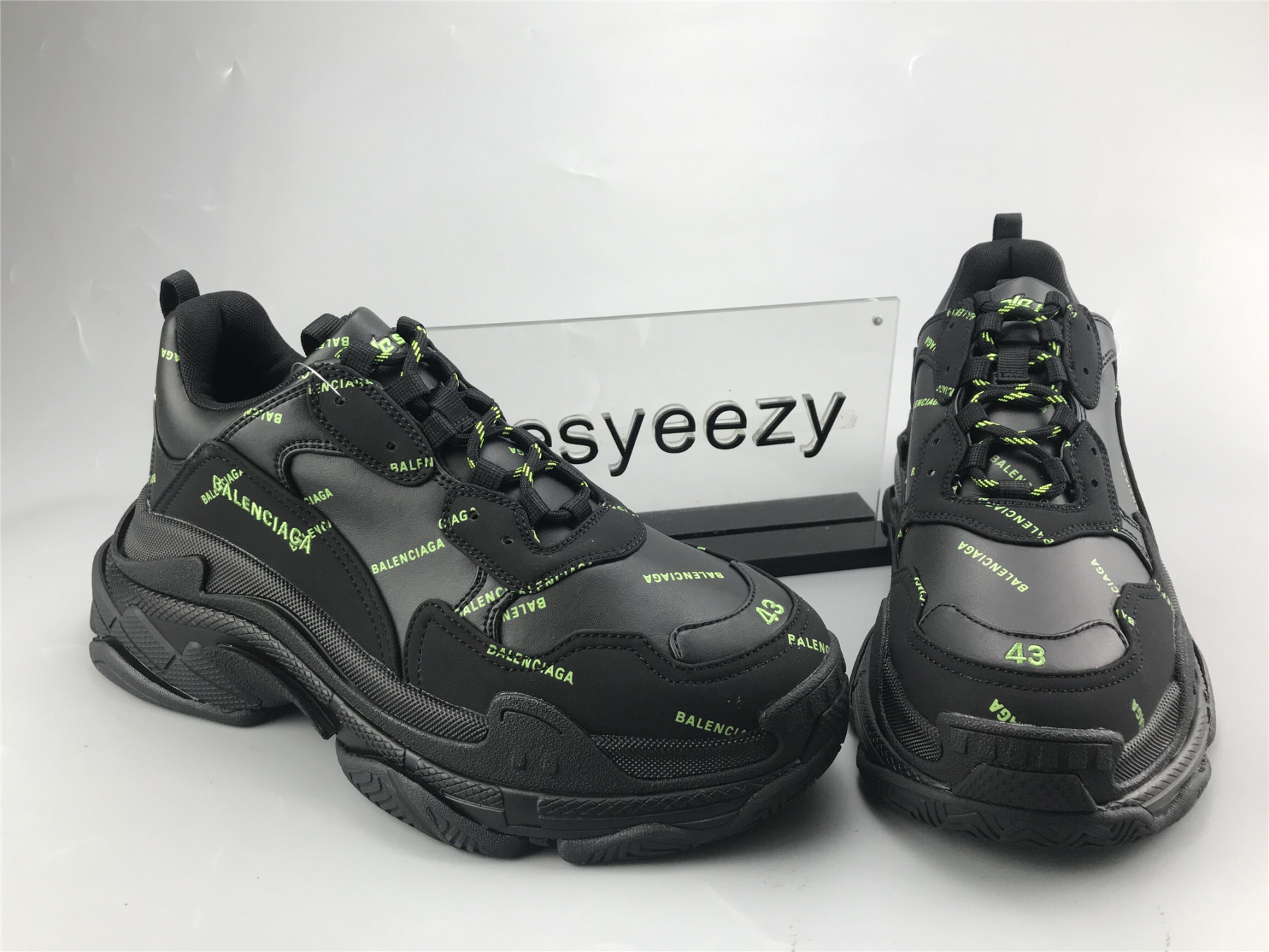 UA TRIPLE S LETTER FLUORESCENT YELLOW