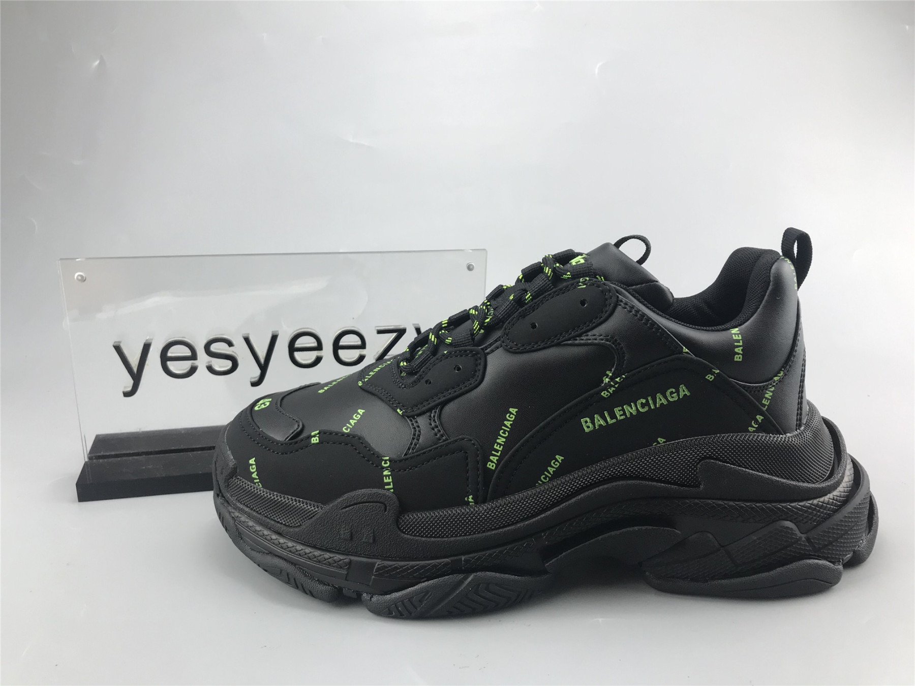 UA TRIPLE S LETTER FLUORESCENT YELLOW