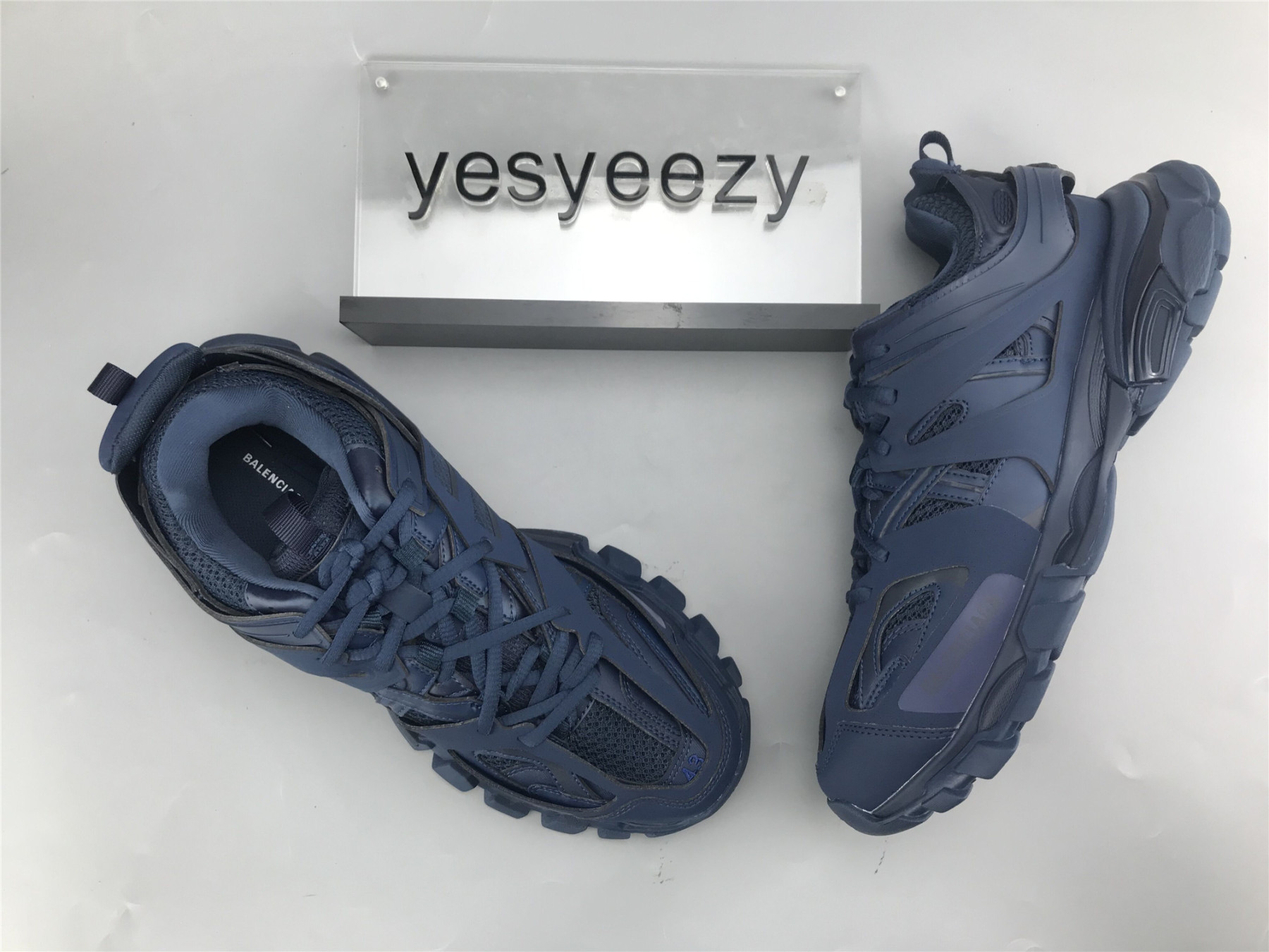 UA TRACK TRAINER DARK NAVY