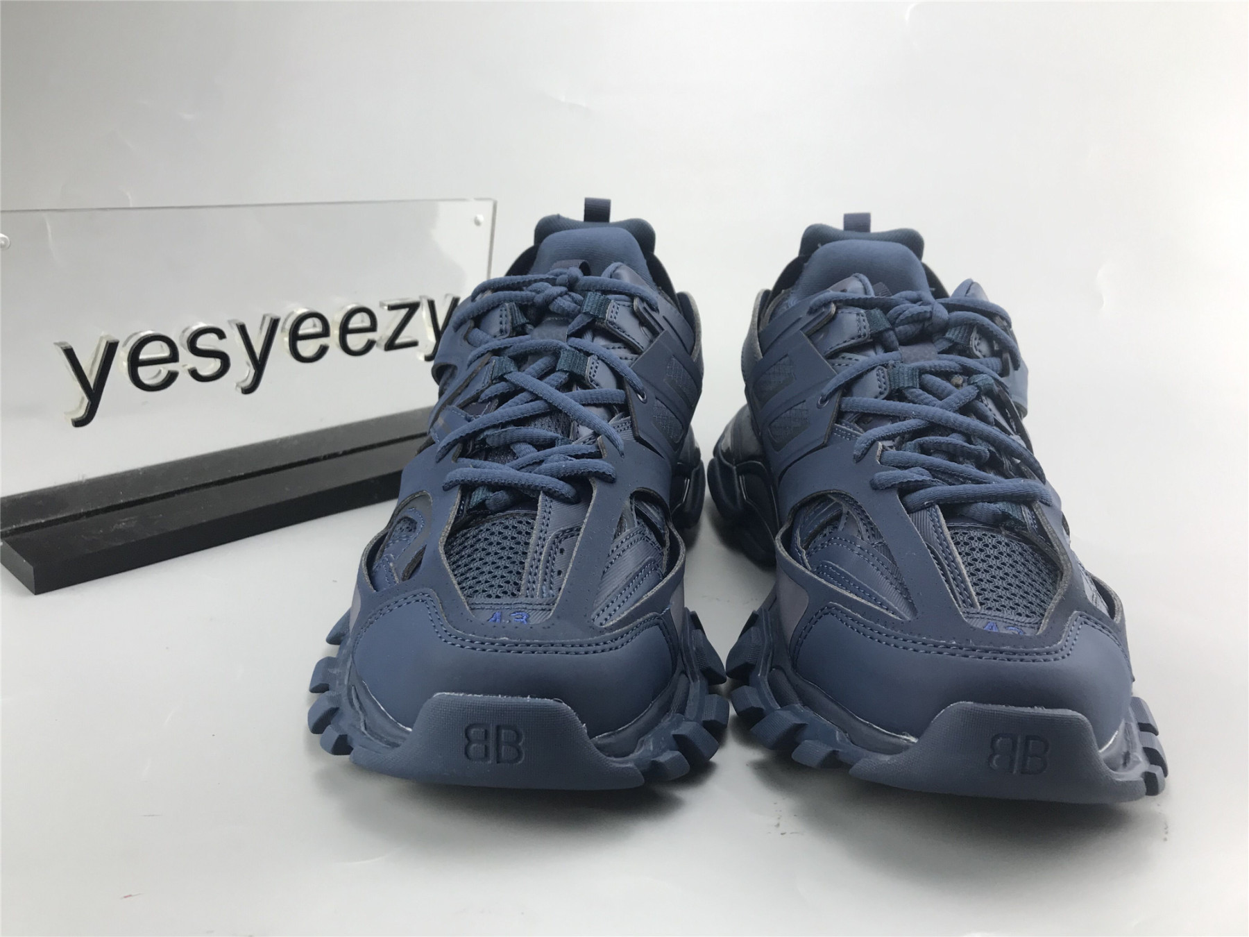 UA TRACK TRAINER DARK NAVY