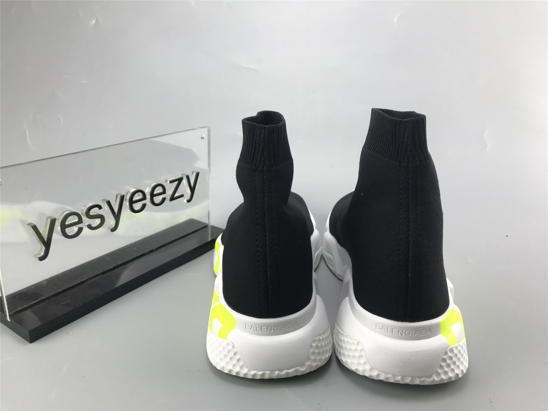UA GRAFFITI SPEED SNEAKER FLUORESCENT VERT