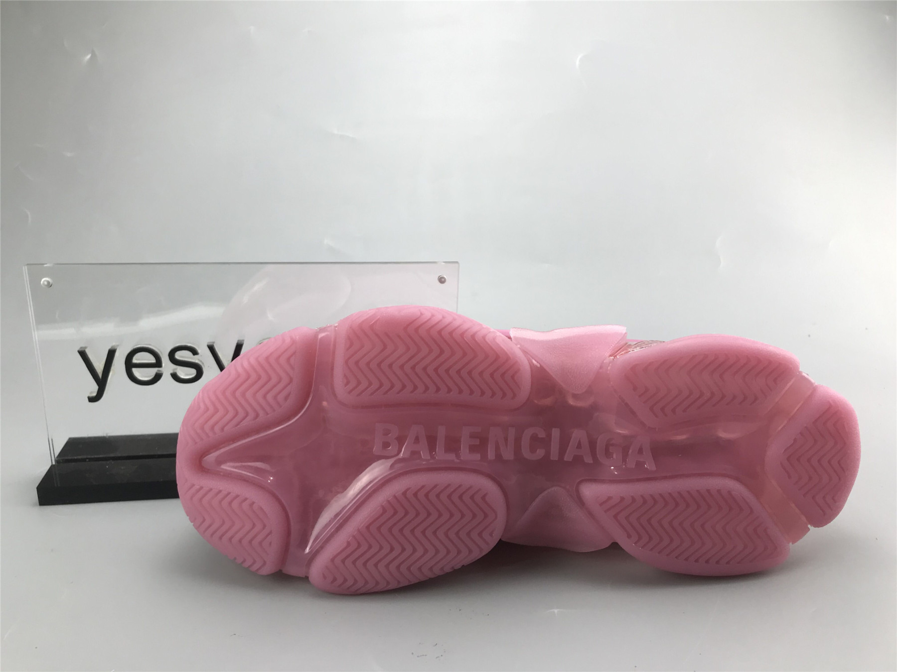 UA TRIPLE S CLEAR SOLE SNEAKER PINK