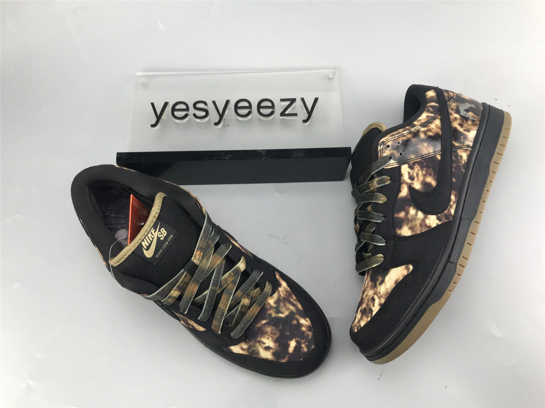 ua nike dunk sb pushead preM1vm 