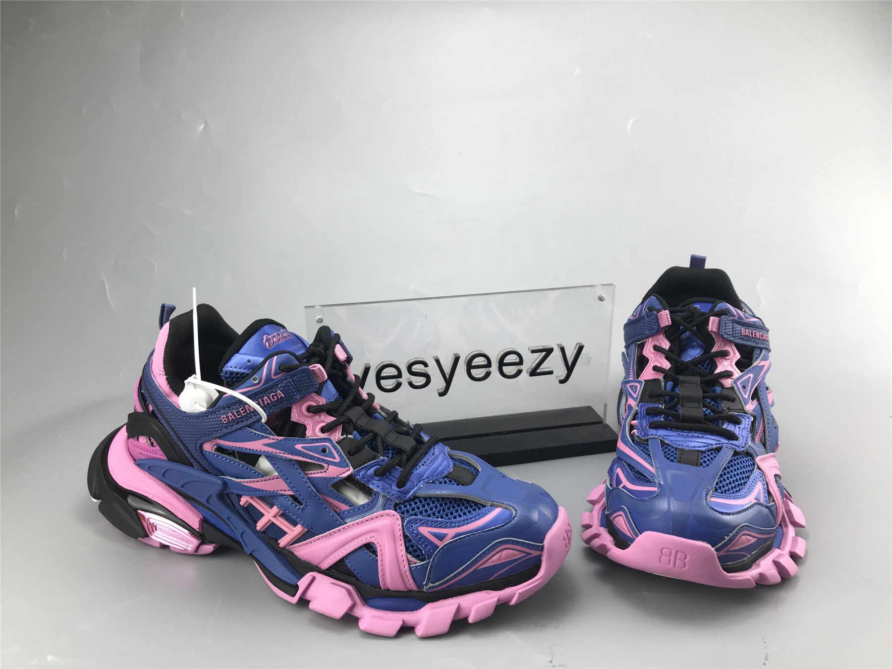 UA TRACK 2 TRAINER BLUE PINK
