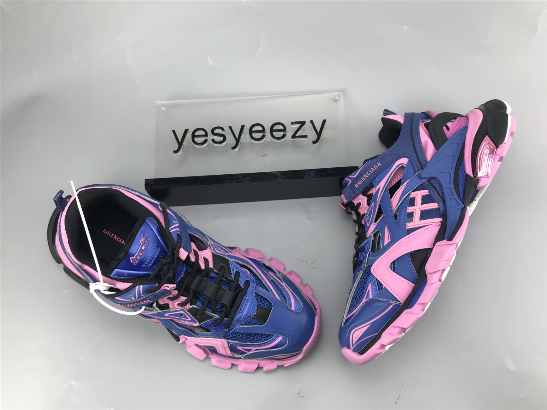 UA TRACK 2 TRAINER BLUE PINK