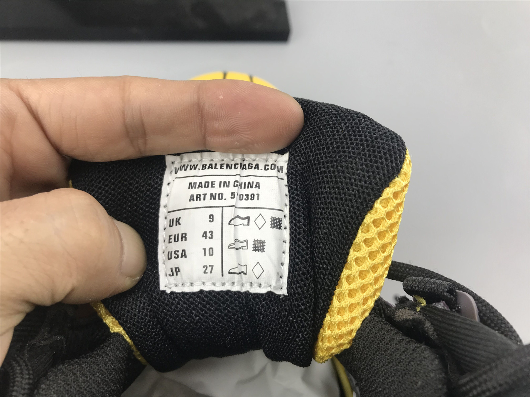 UA TRACK 2 TRAINER YELLOW BLACK
