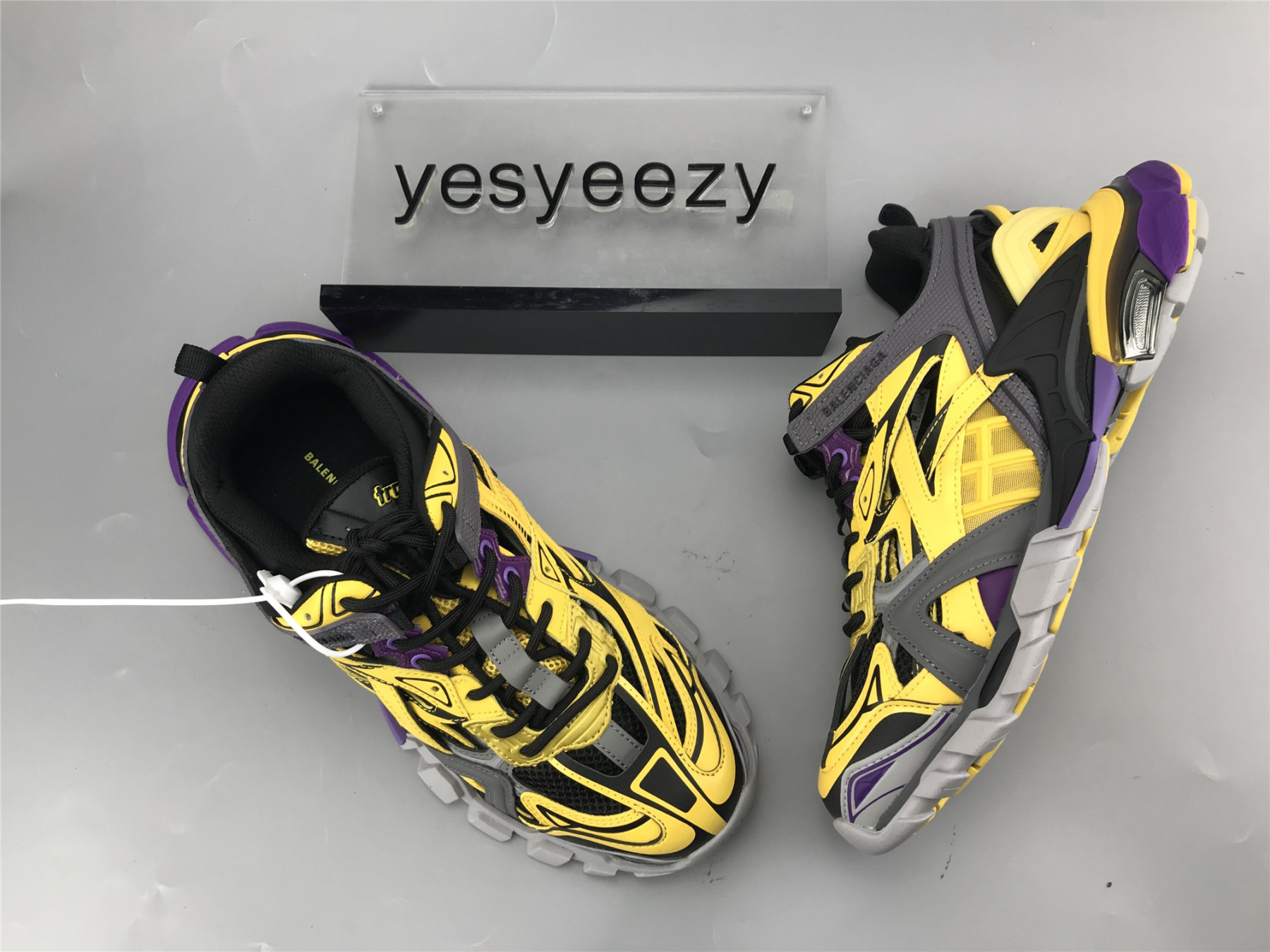 UA TRACK 2 TRAINER YELLOW BLACK