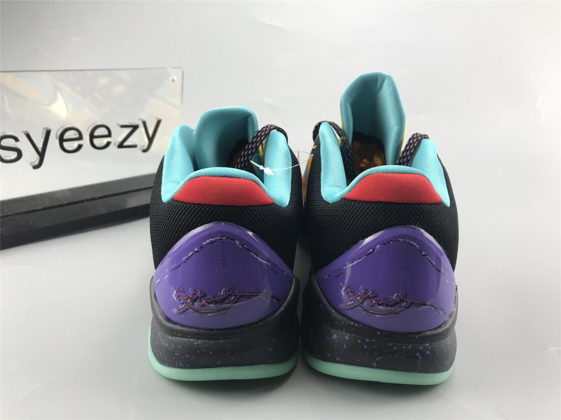 UA NIKE ZOOM KOBE 5 