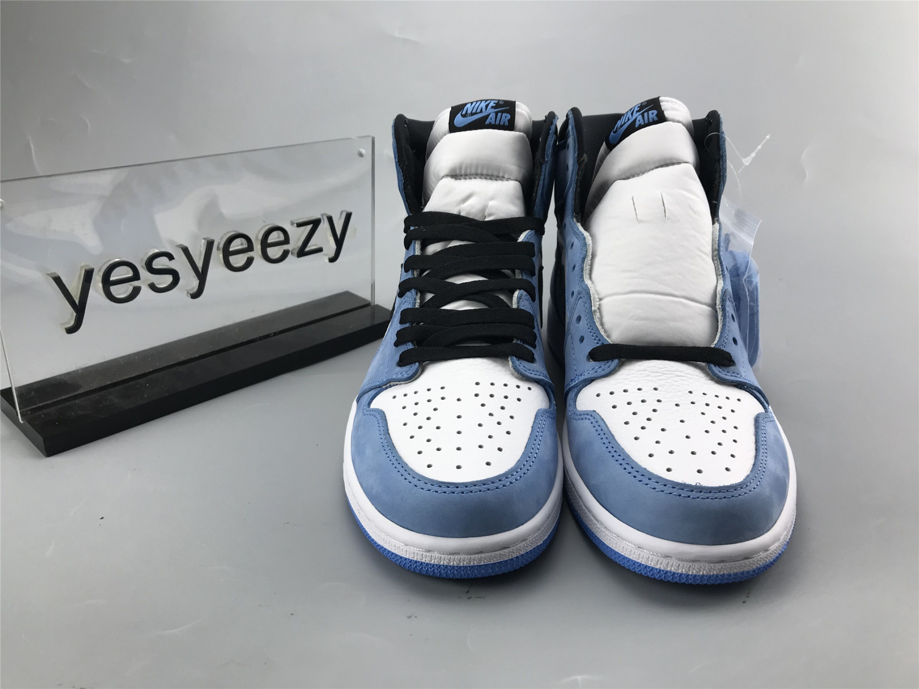 UA AIR JORDAN 1 RETRO HIGH OG 