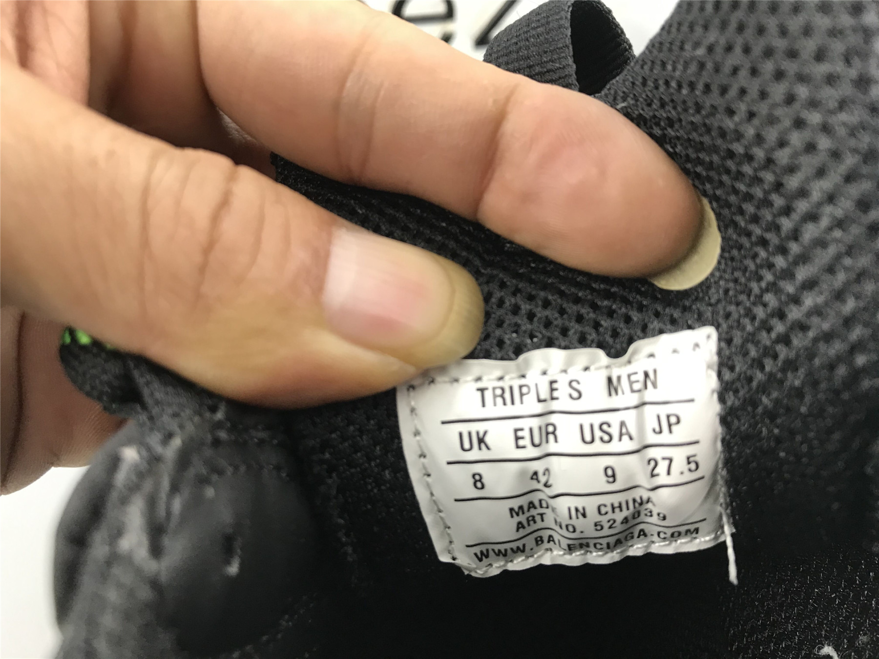 UA TRIPLE S SNEAKER BLACK AND GREEN