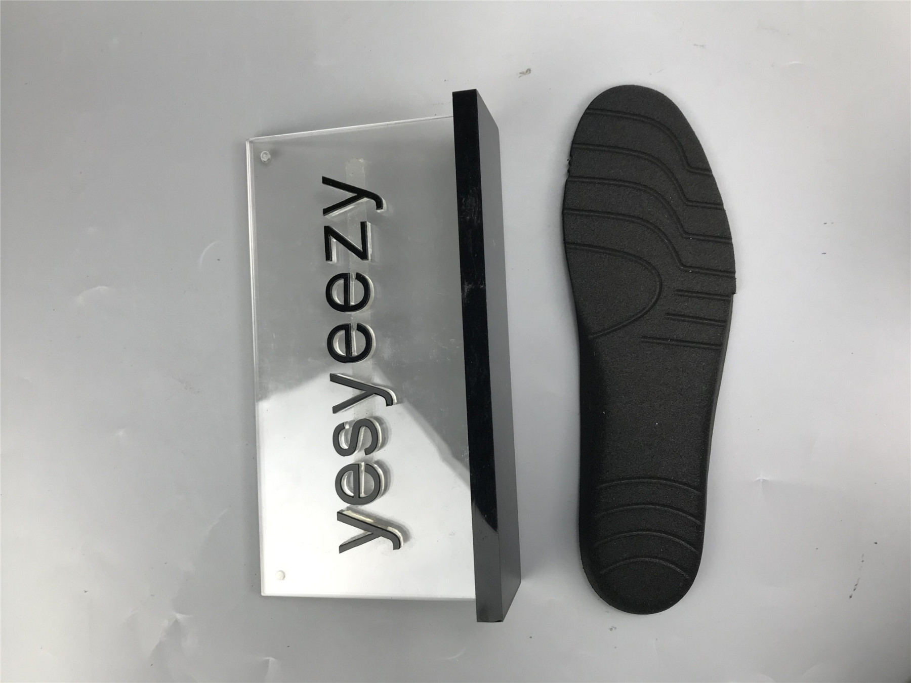 UA TRIPLE S CLEAR SOLE SNEAKER BLACK ASH