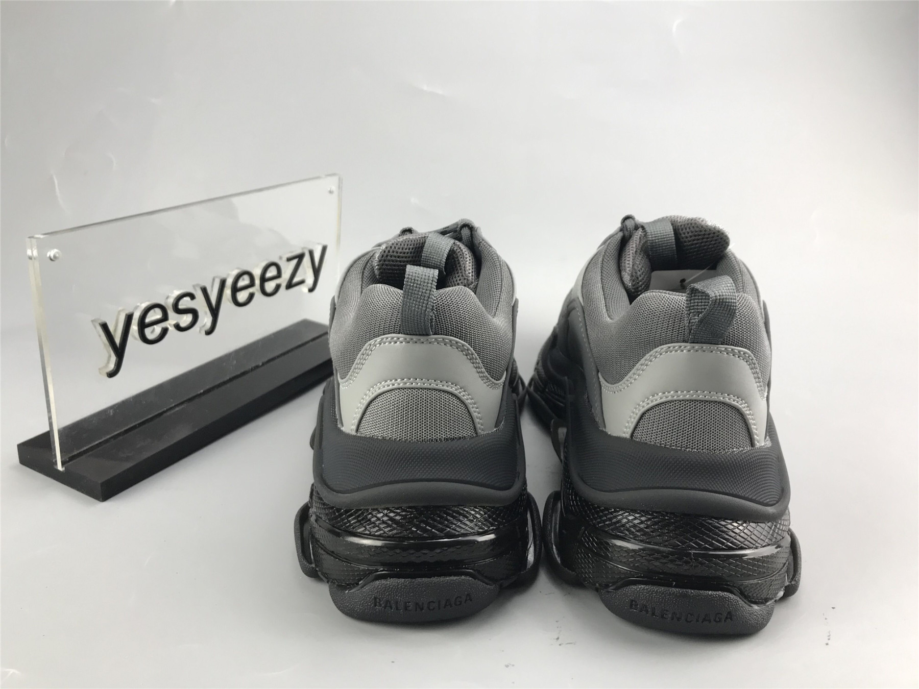 UA TRIPLE S CLEAR SOLE SNEAKER BLACK ASH