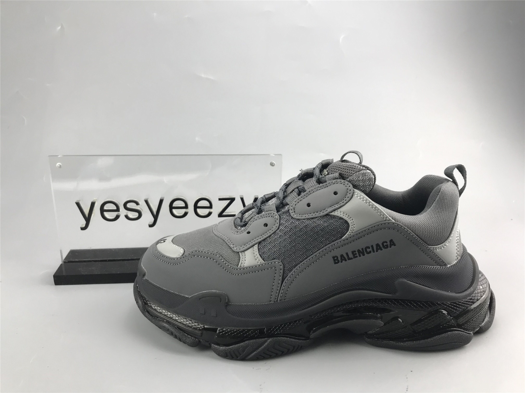 UA TRIPLE S CLEAR SOLE SNEAKER BLACK ASH
