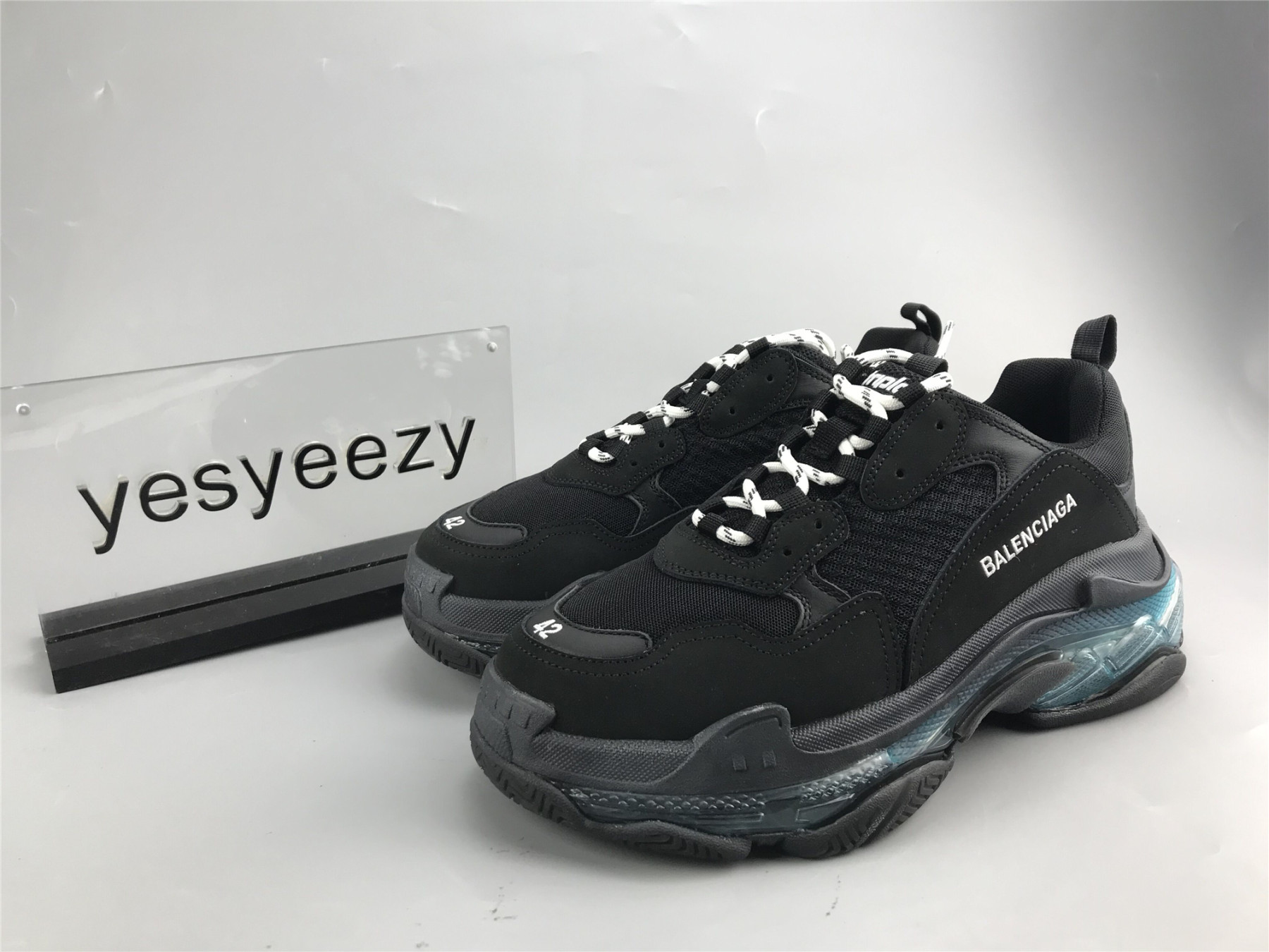 UA TRIPLE S CLEAR SOLE SNEAKER BLACK LAKE BLUE