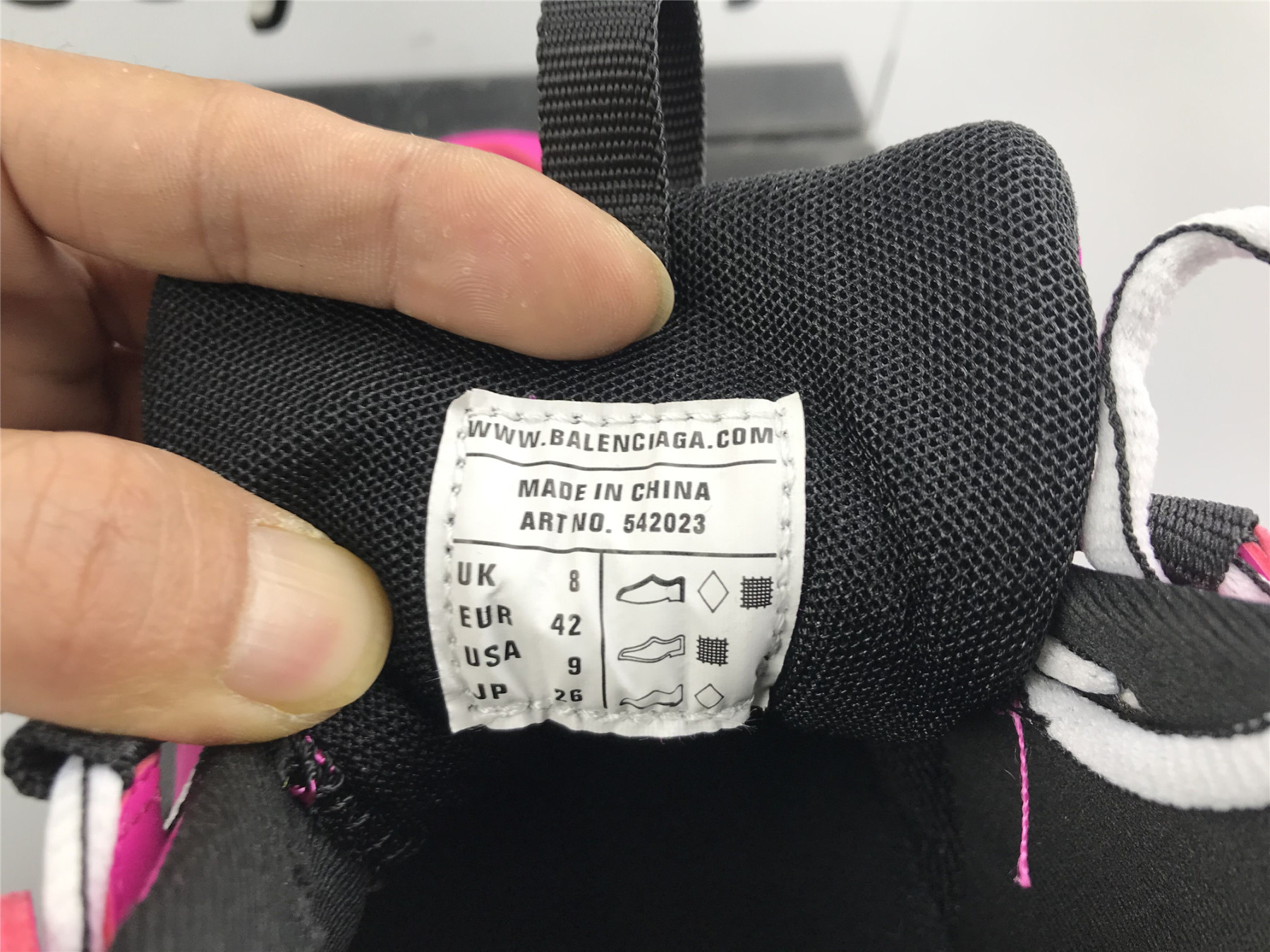 UA TRACK TRAINER BLACK PLUM SNEAKER