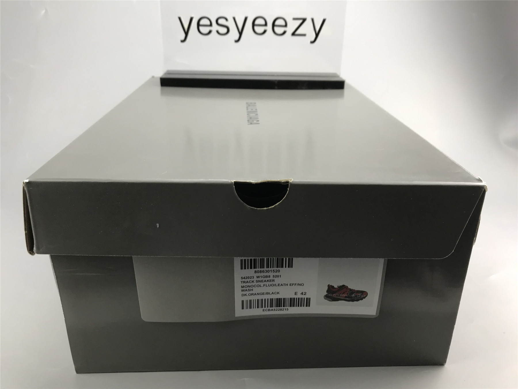 UA TRACK TRAINER DARK ORANGE BLACK SNEAKER
