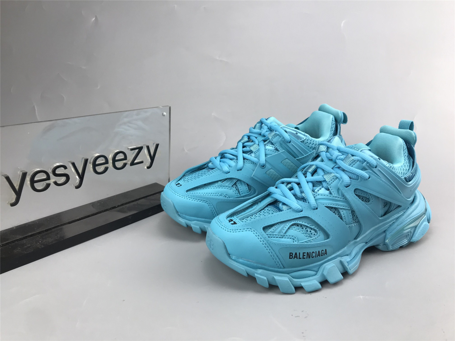 UA TRACK TRAINER FULL TURQUOISE SNEAKER
