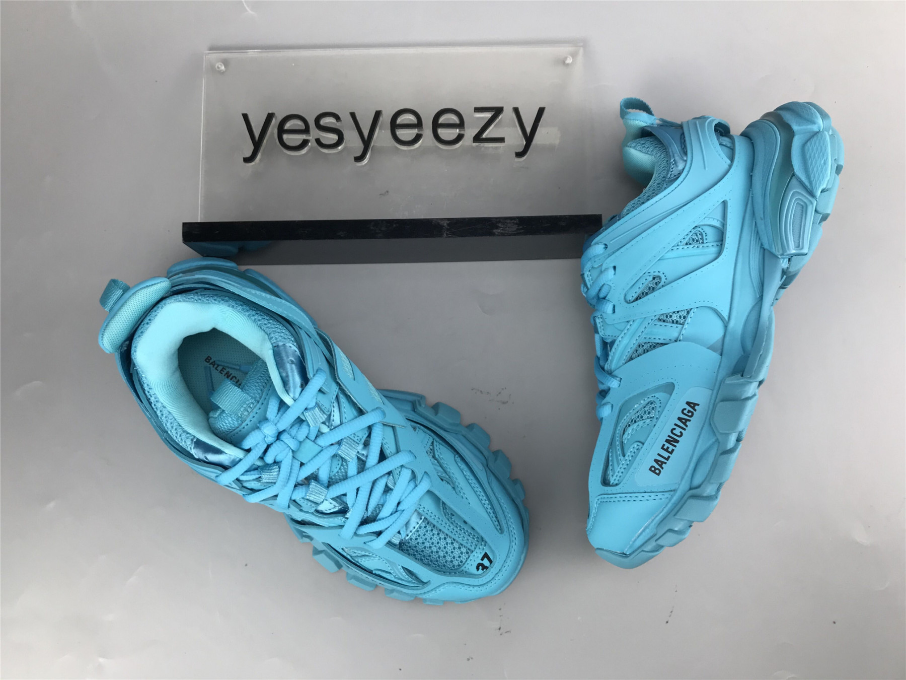 UA TRACK TRAINER FULL TURQUOISE SNEAKER