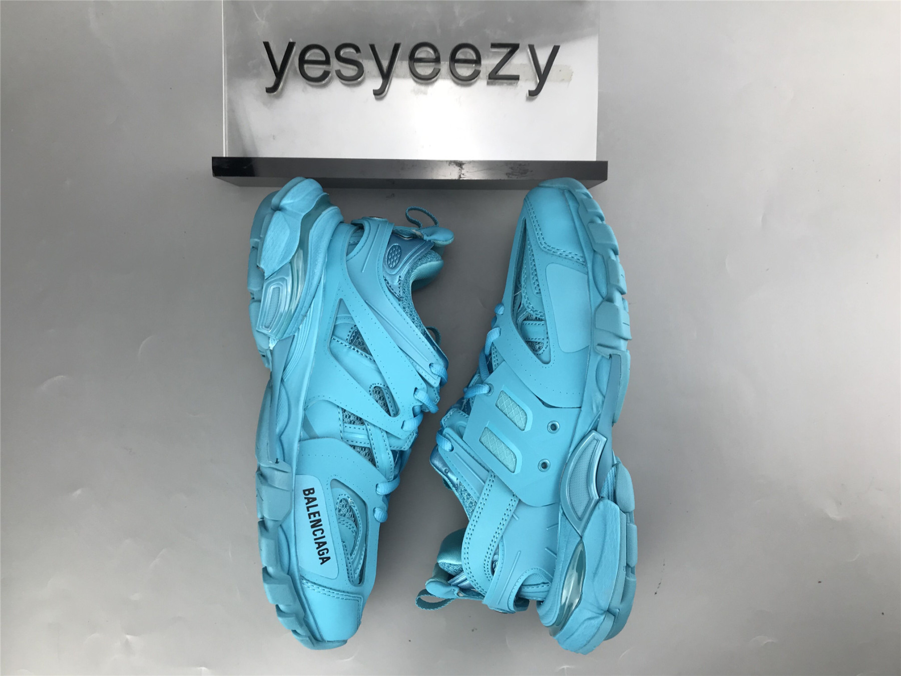 UA TRACK TRAINER FULL TURQUOISE SNEAKER