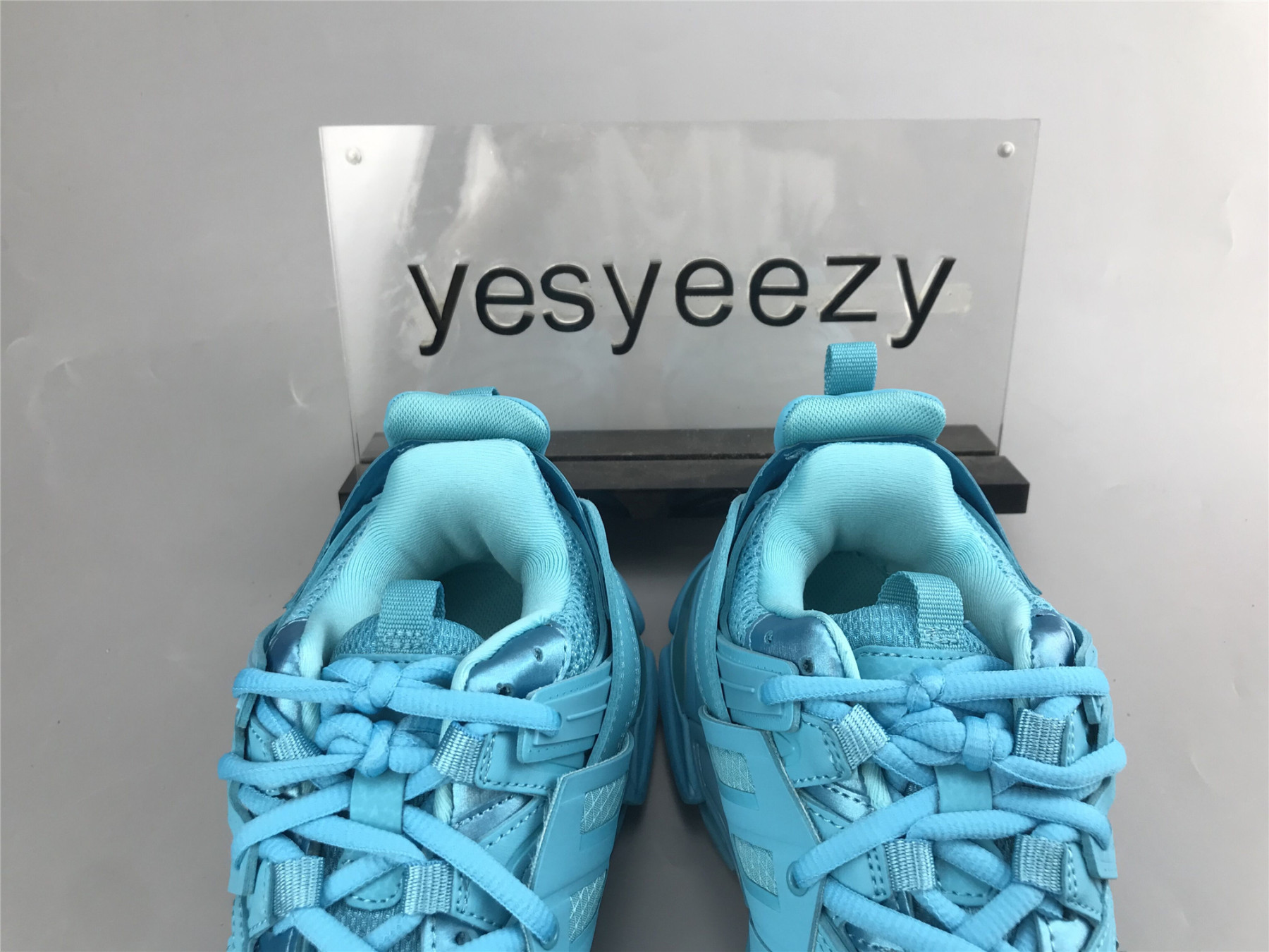 UA TRACK TRAINER FULL TURQUOISE SNEAKER