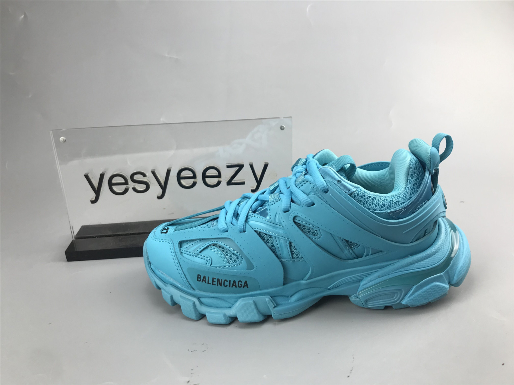 UA TRACK TRAINER FULL TURQUOISE SNEAKER