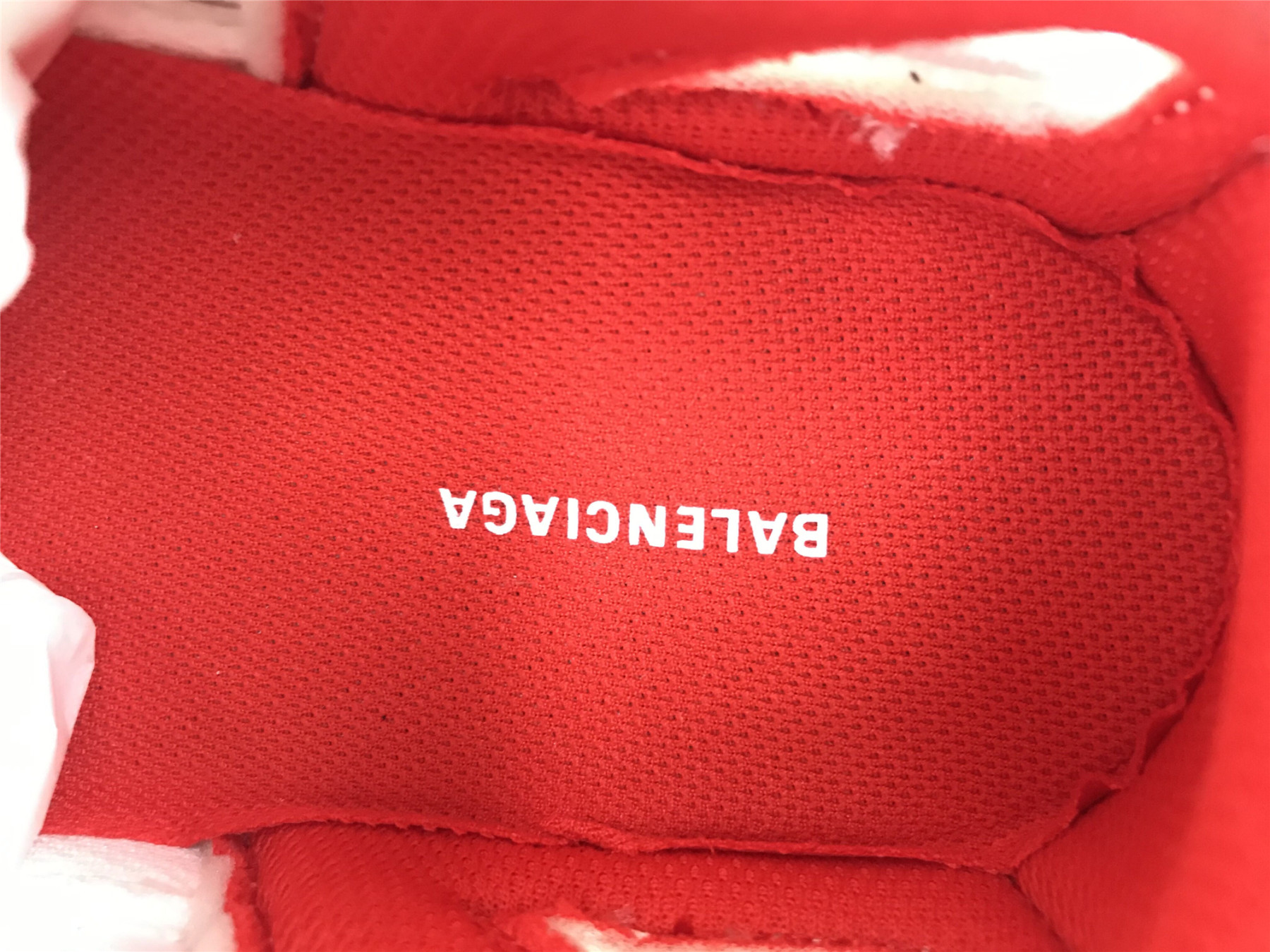 UA TRACK 2 TRAINER WHITE BRIGHT RED SNEAKER