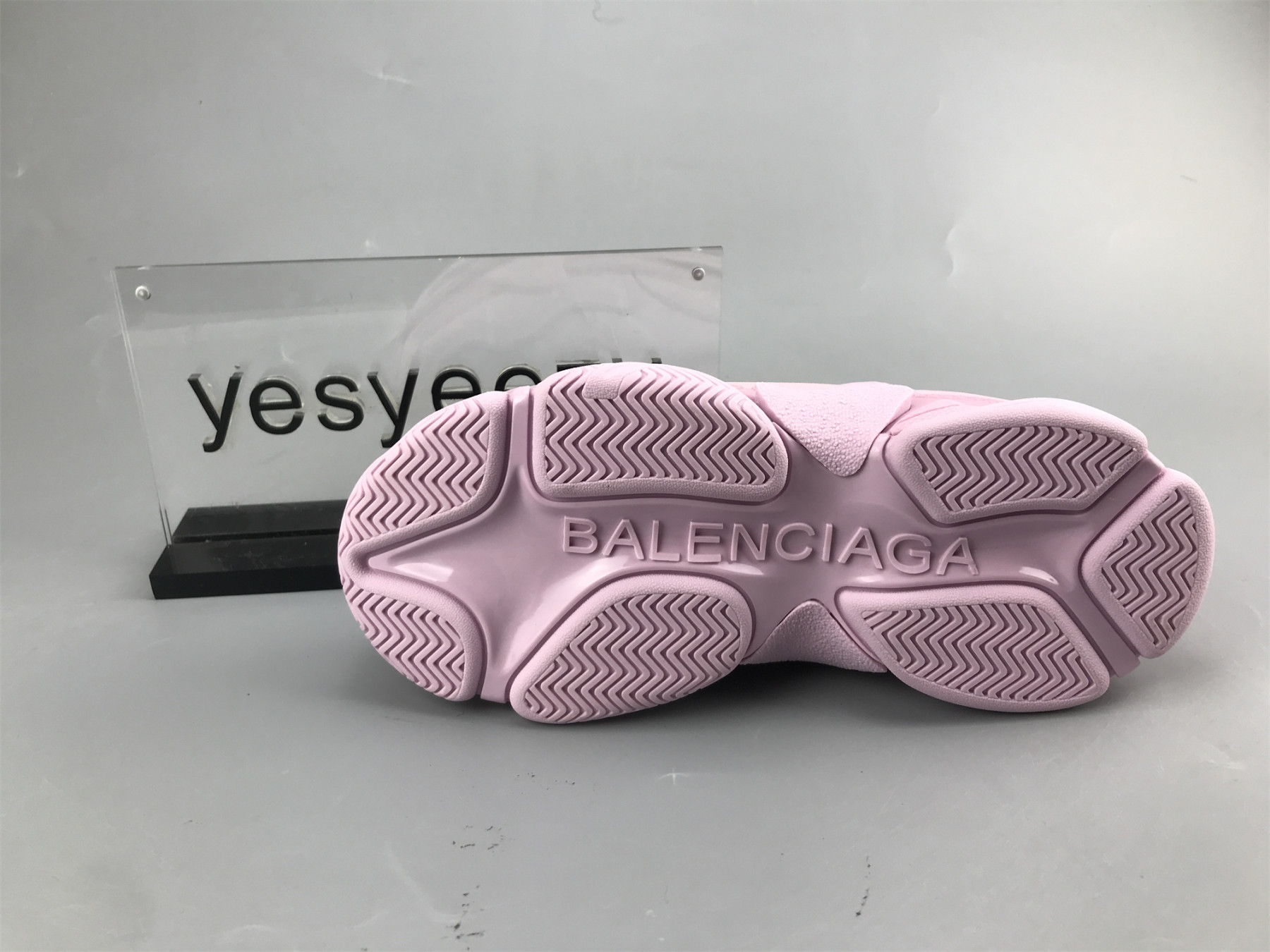 UA TRIPLE S SNEAKER GODDESS POWDER