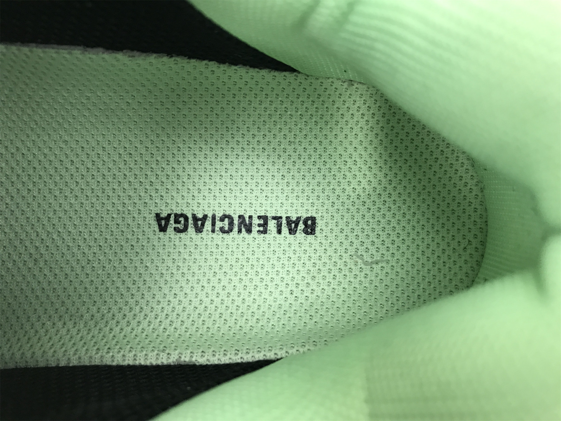 UA TRIPLE S CLEAR SOLE WHITE GREEN BLACK