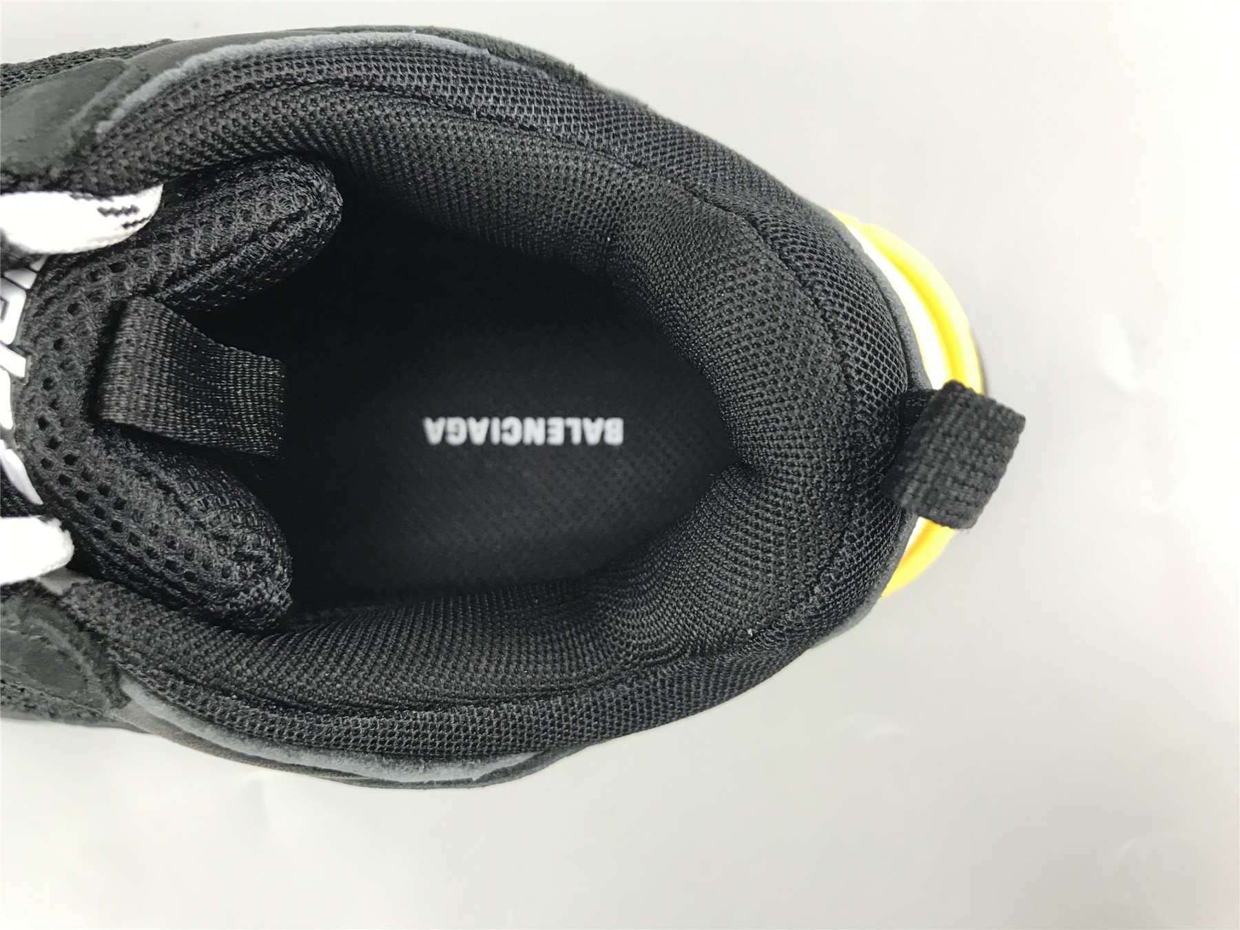 UA TRIPLE S CLEAR SOLE BLACK YELLOW