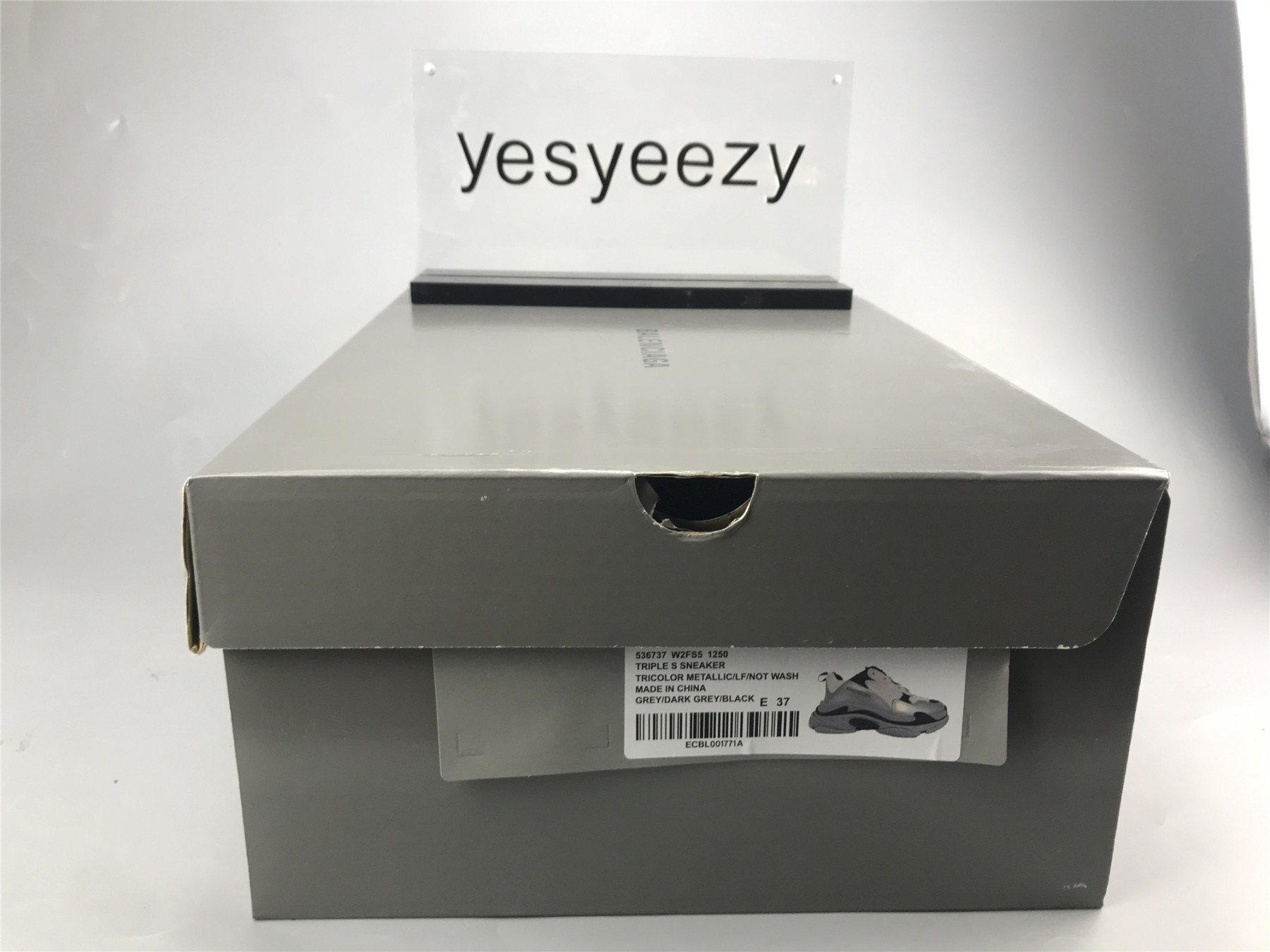 UA TRIPLE S SNEAKER GREY DARK GRAY BLACK