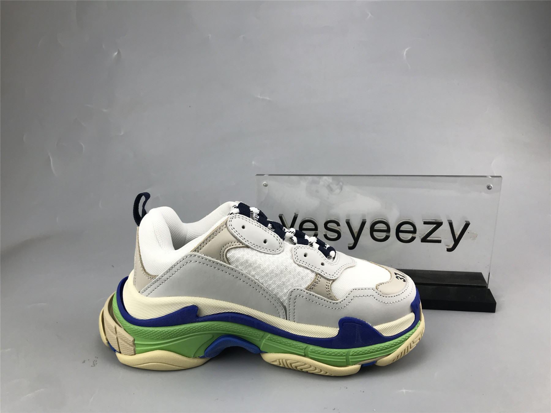 UA TRIPLE S CLEAR SOLE WHITE DK.BLUE