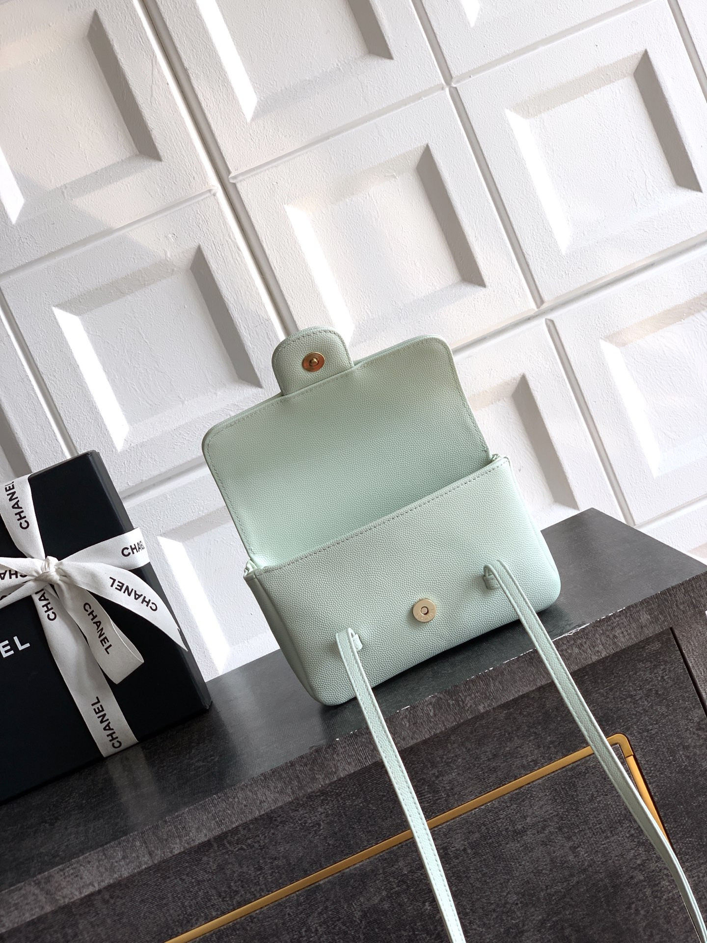 Ch**el flap bag 11.5x17x5cm