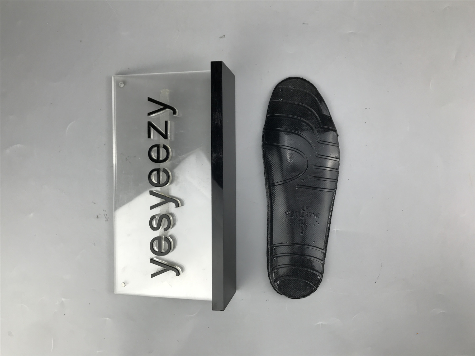 UA TRACK SNEAKER FADED BLACK