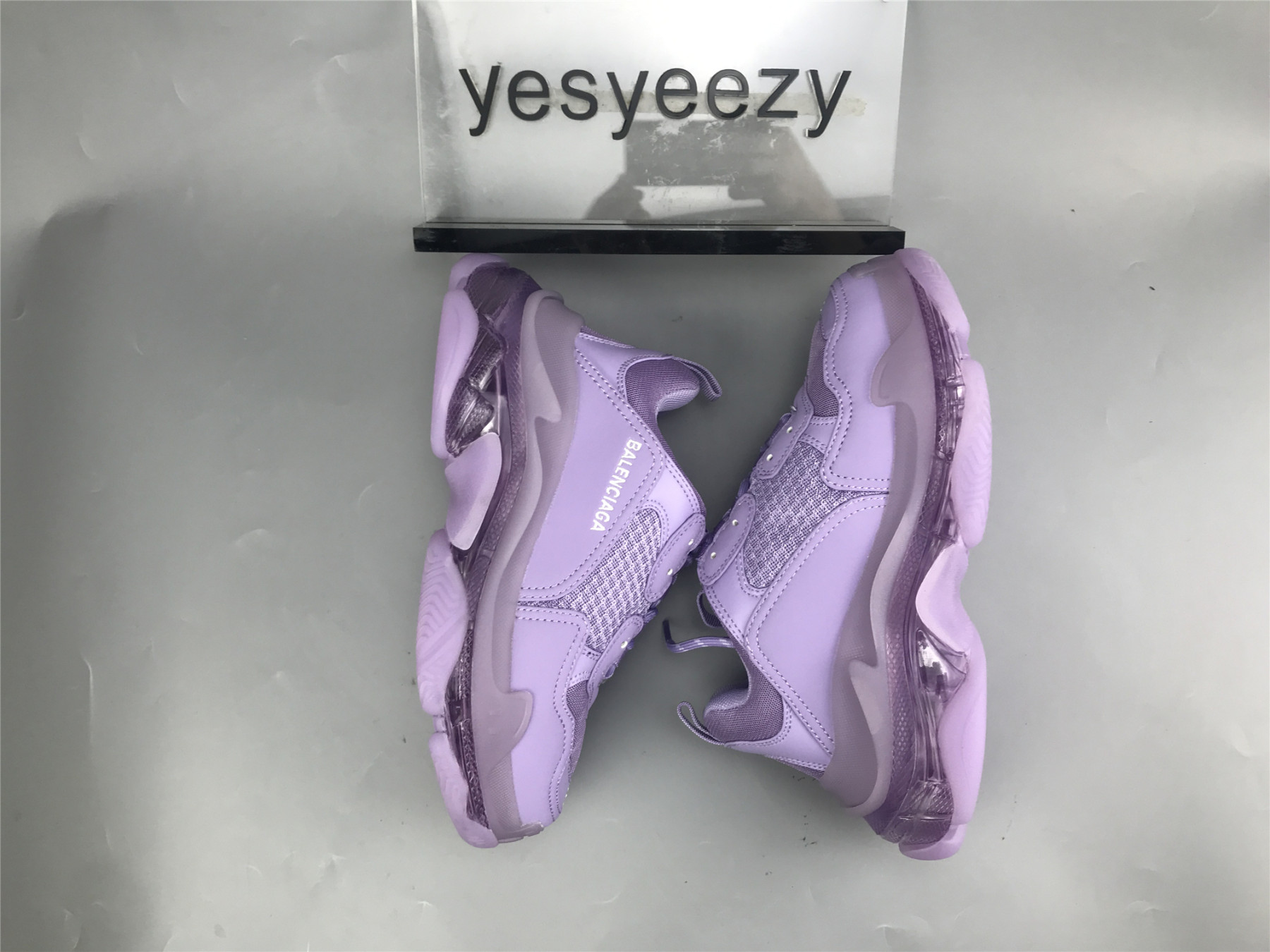 UA TRIPLE S CLEAR SOLE LIGHT LILAC WHITE