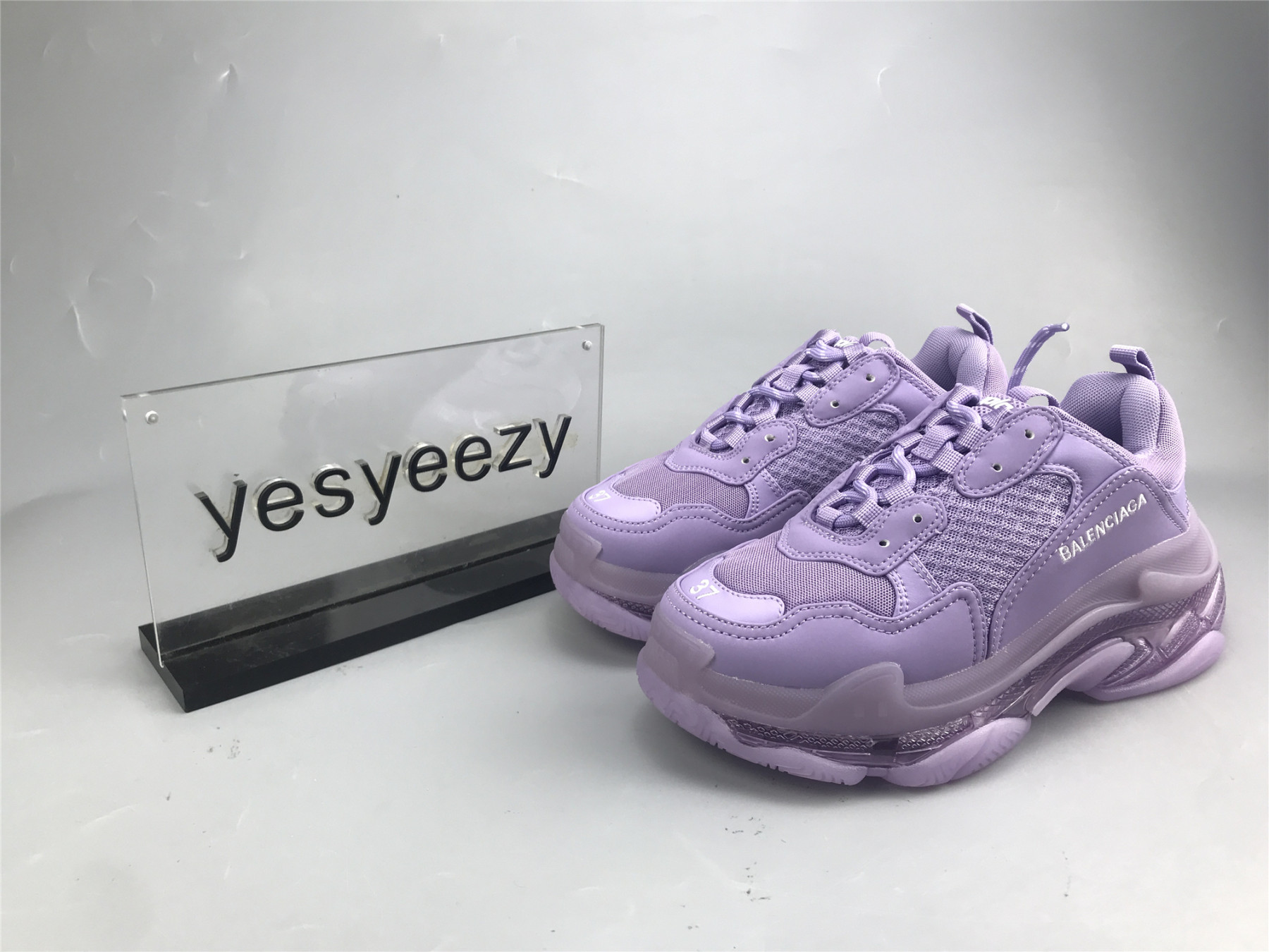 UA TRIPLE S CLEAR SOLE LIGHT LILAC WHITE