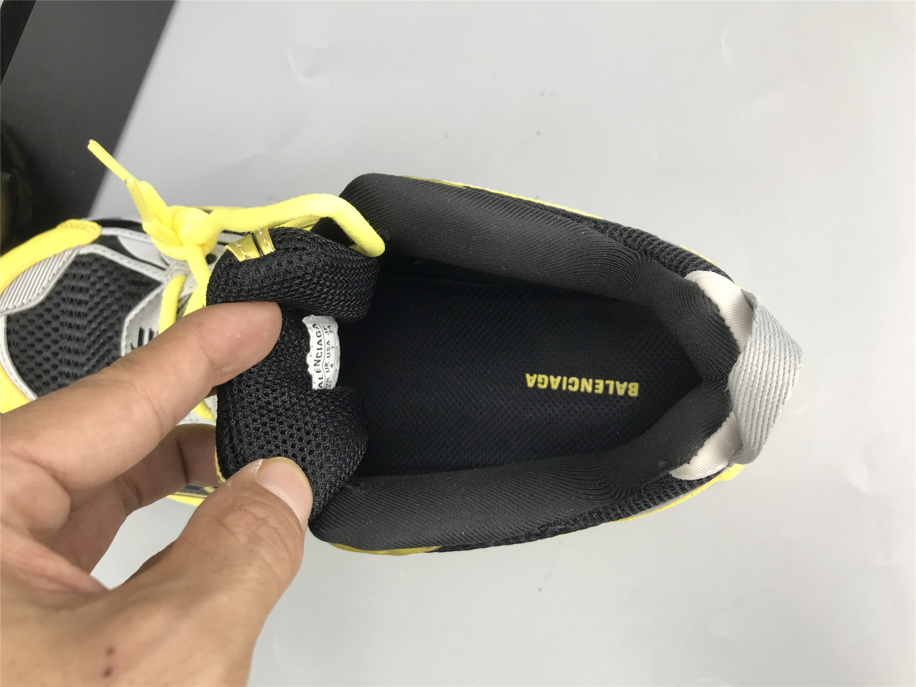 UA X-PANDER YELLOW GREY BLACK