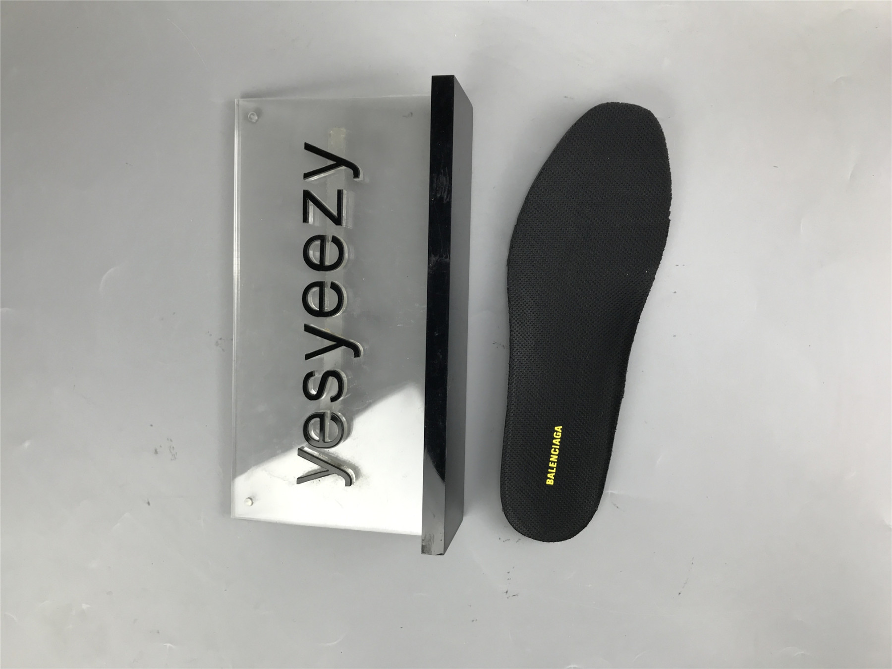 UA X-PANDER YELLOW GREY BLACK