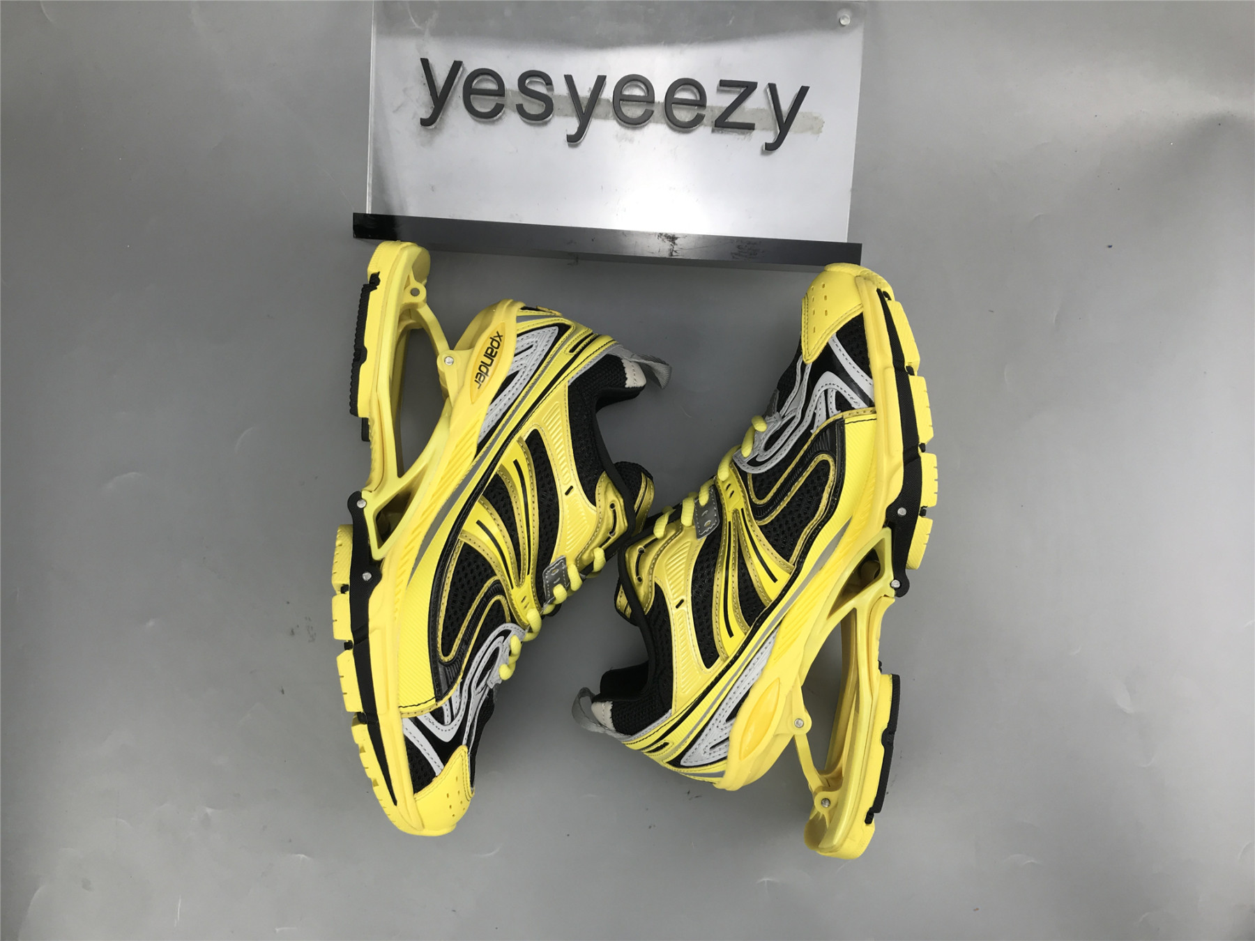 UA X-PANDER YELLOW GREY BLACK
