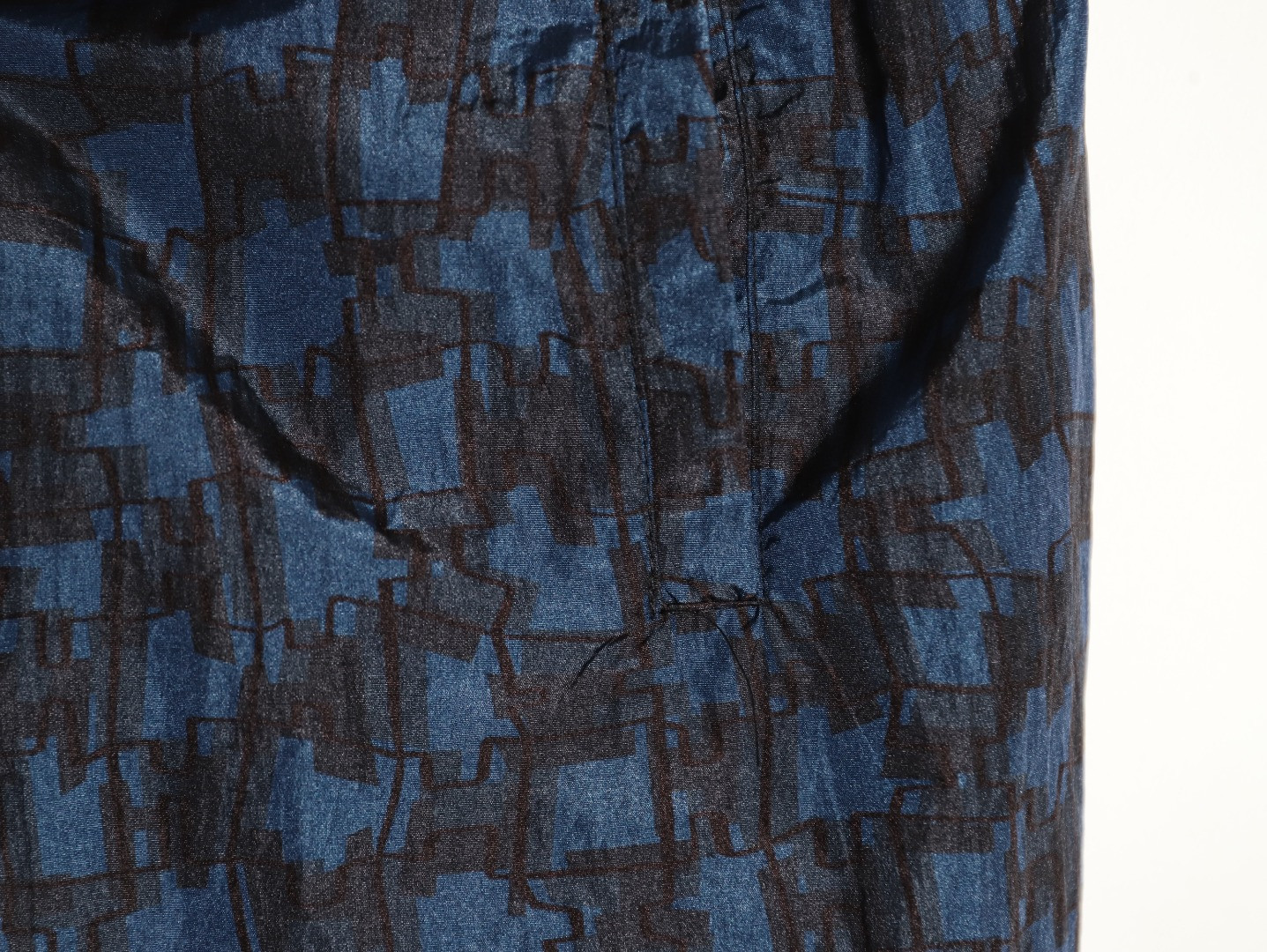 H**me5 paris shorts