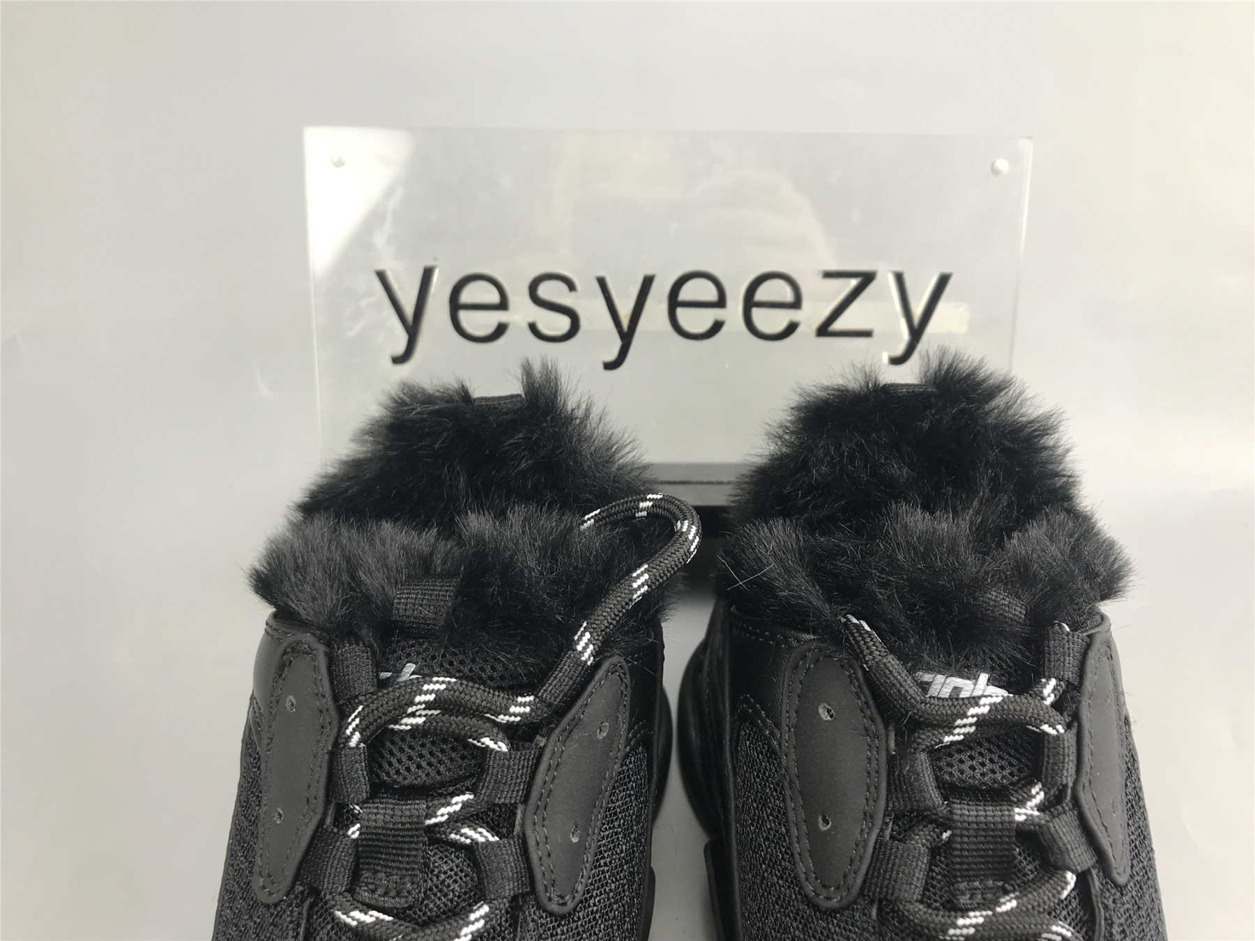 UA TRIPLE S SNEAKER FUR BLACK