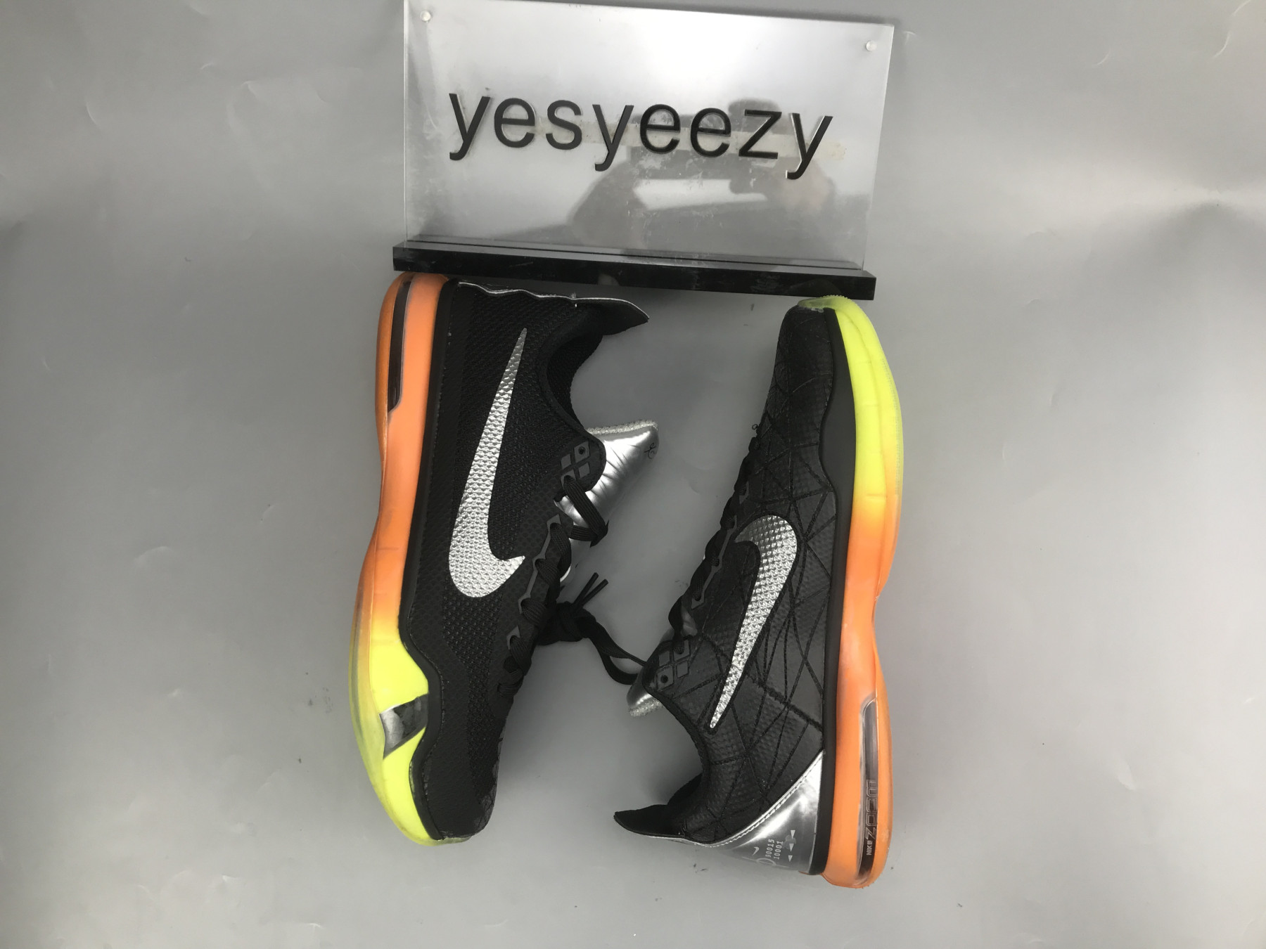 UA NIKE KOBE 10 
