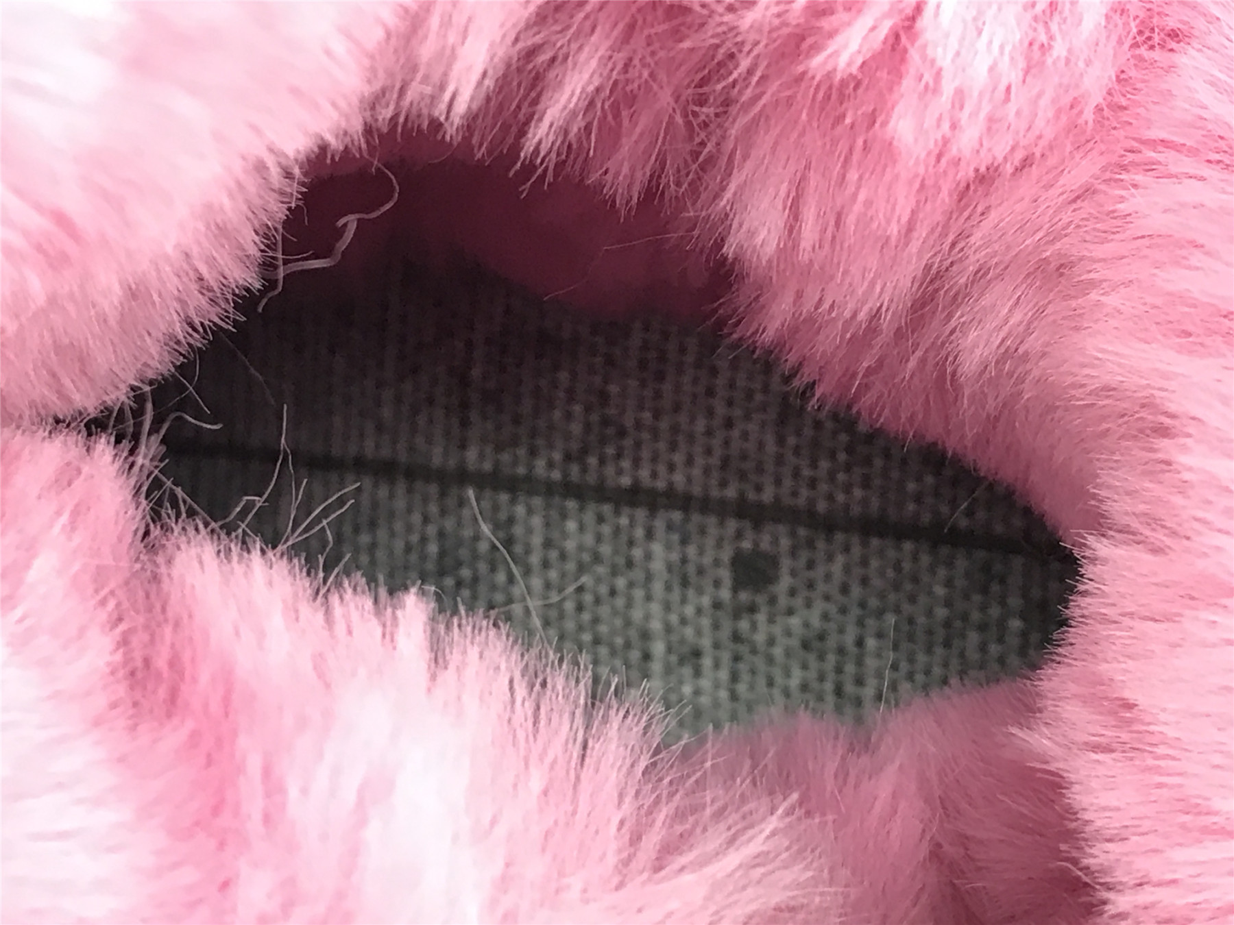 UA TRACK FUR SNEAKER BLACK PINK