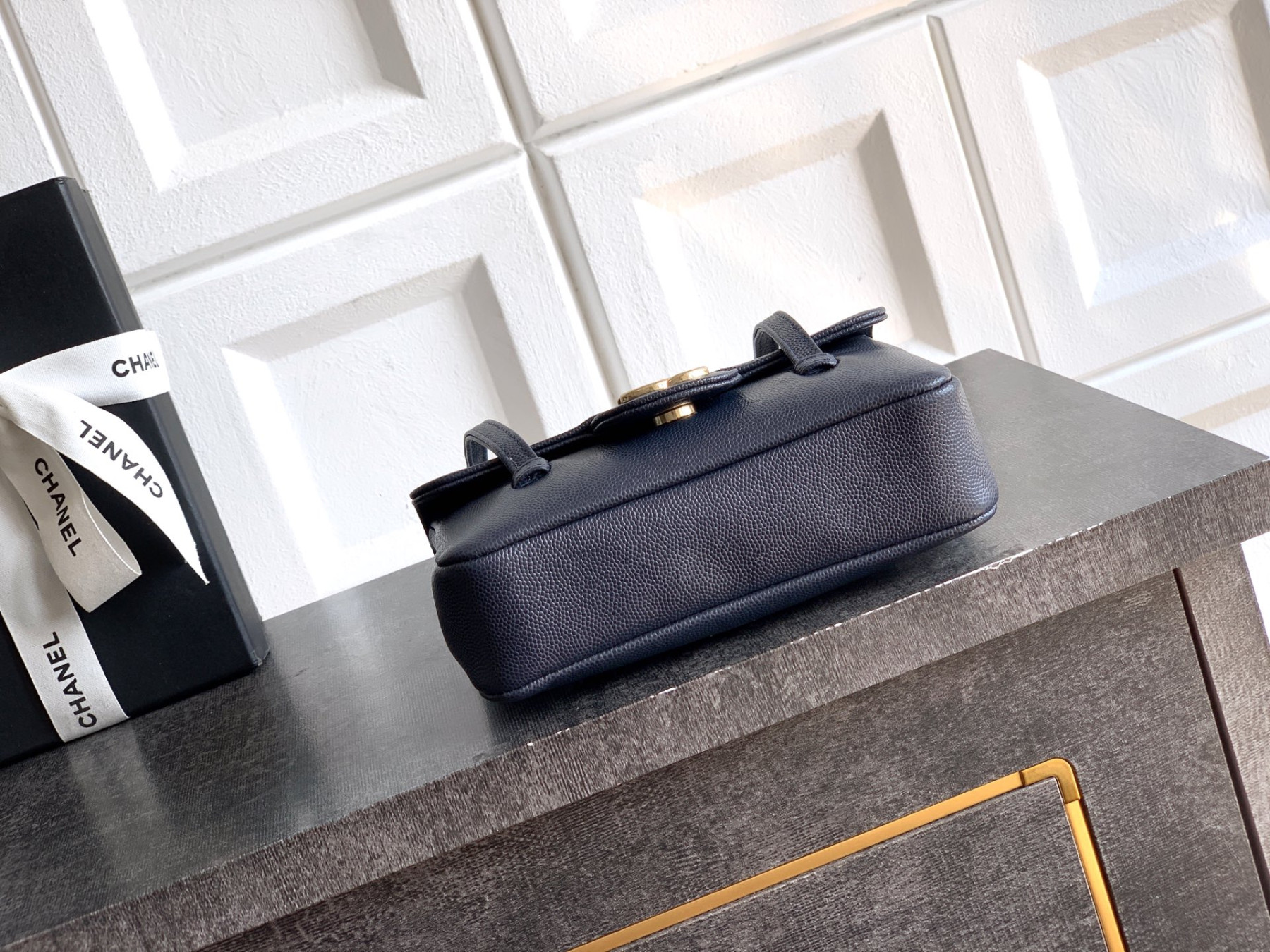 Ch**el flap bag 11.5x17x5cm