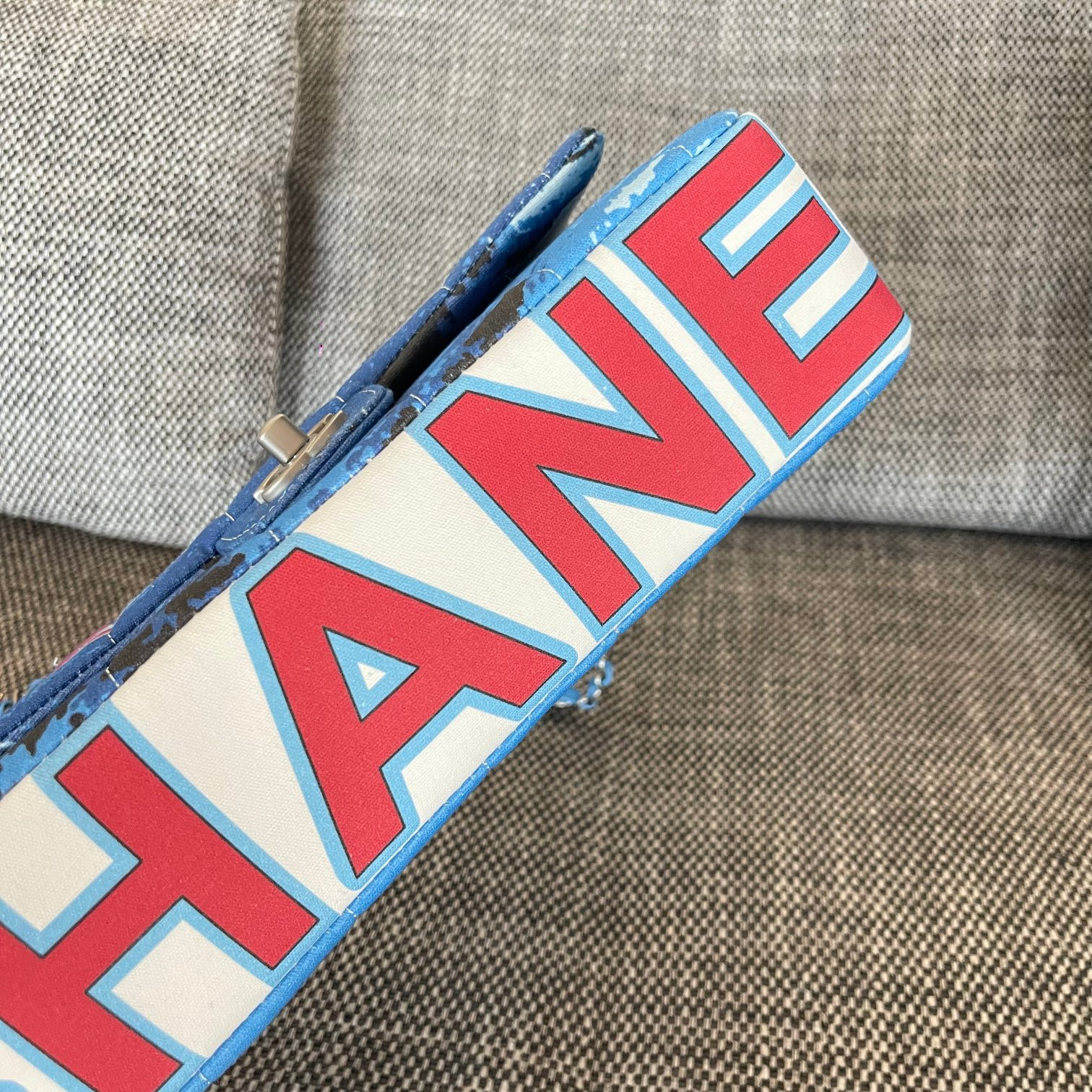 Ch**el surf line flap bag 25x15x6cm